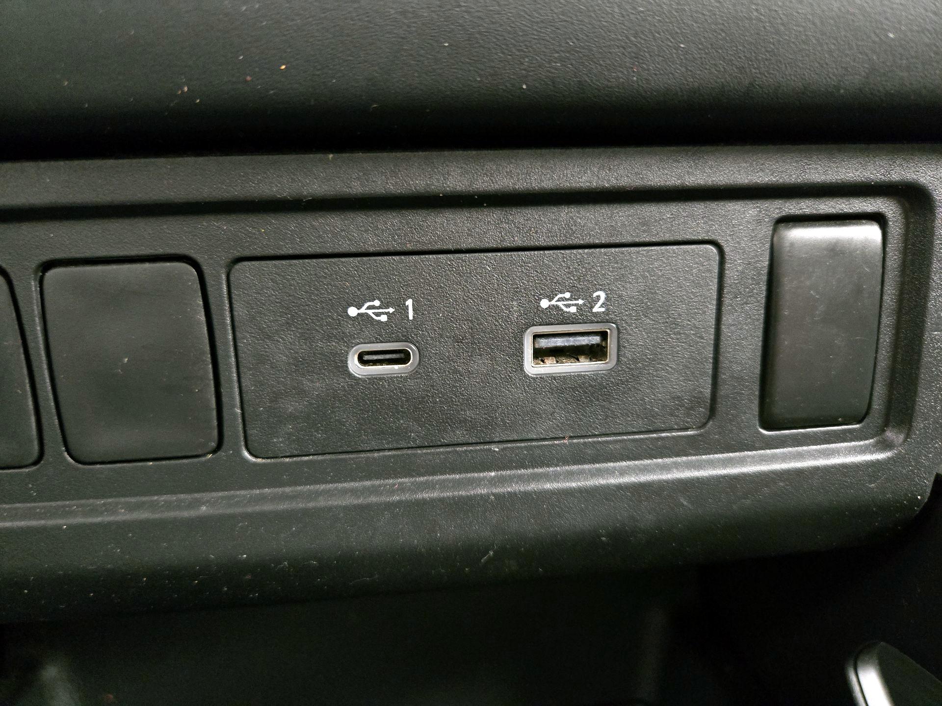 Thumbnail: 2022 Nissan Frontier - 18