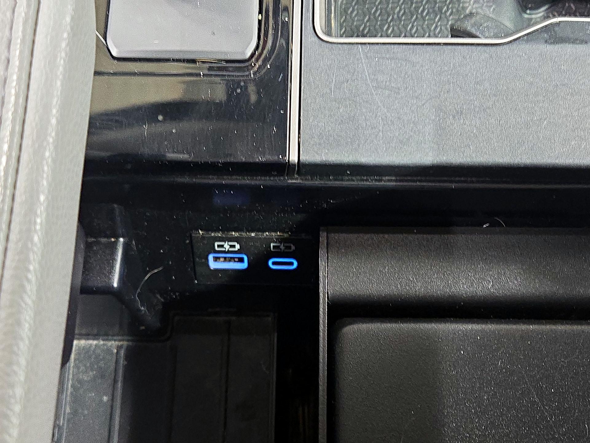 Thumbnail: 2024 Toyota Tundra - 18