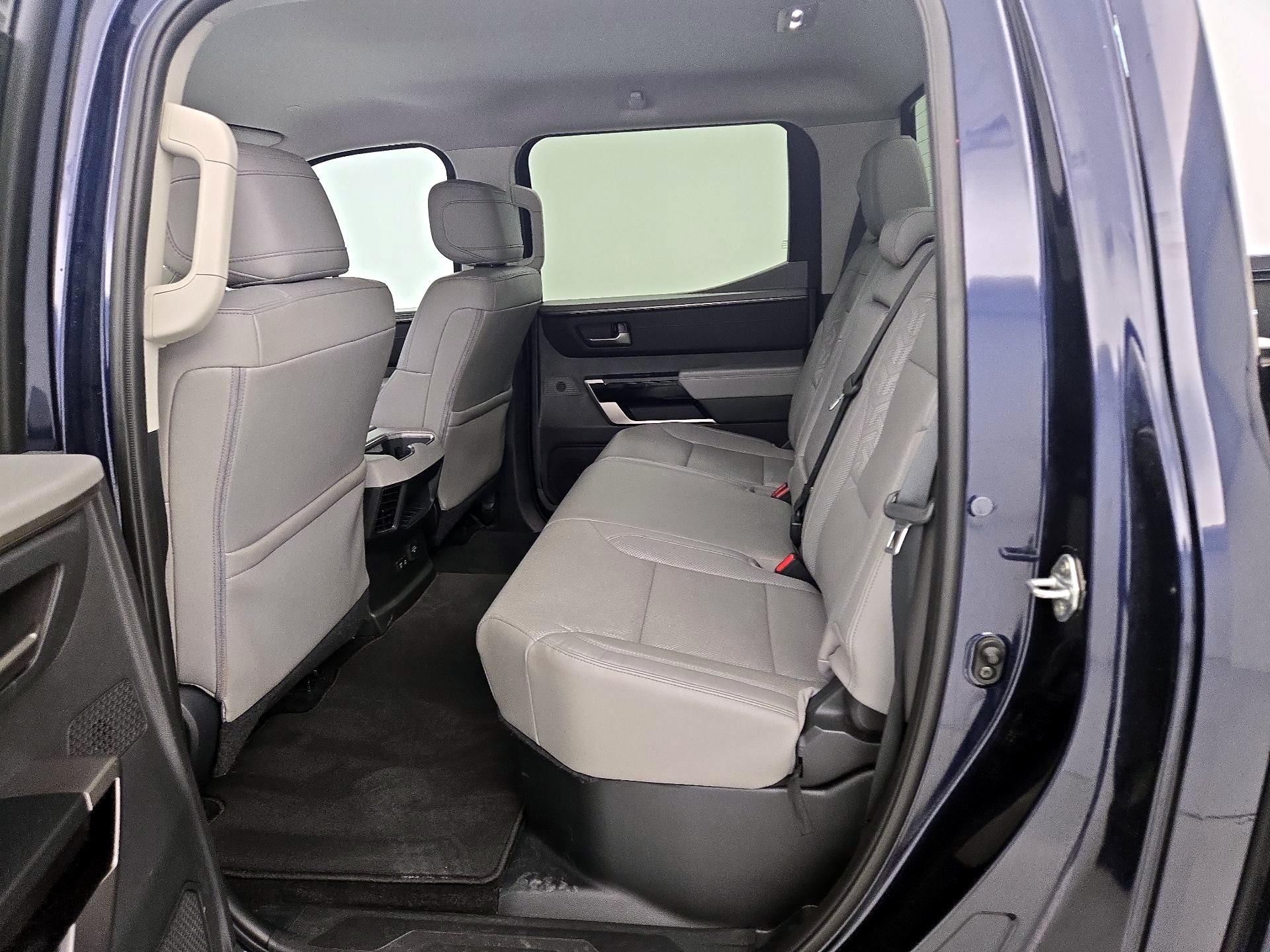 Thumbnail: 2024 Toyota Tundra - 19