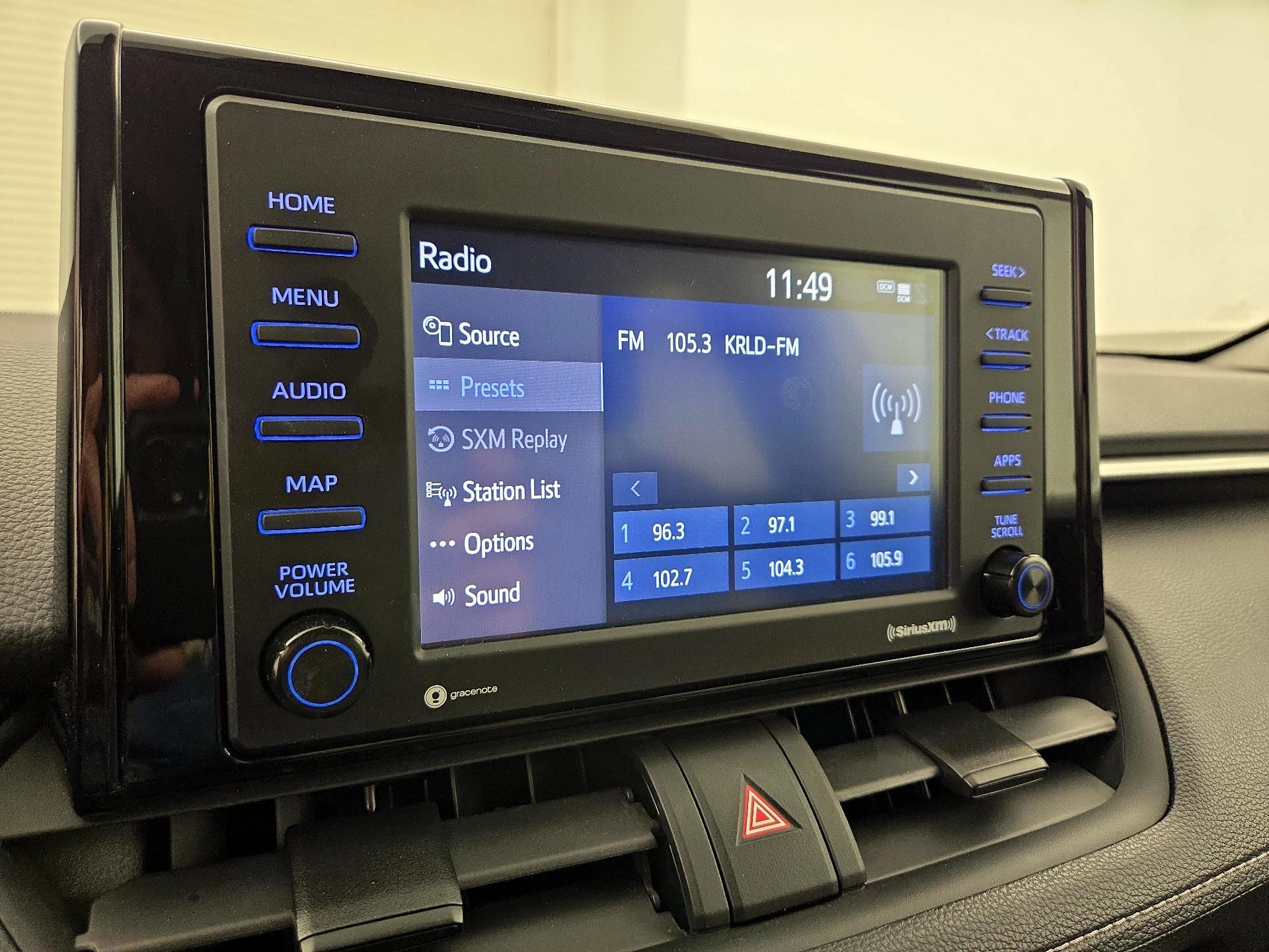 Thumbnail: 2020 Toyota RAV4 - 15