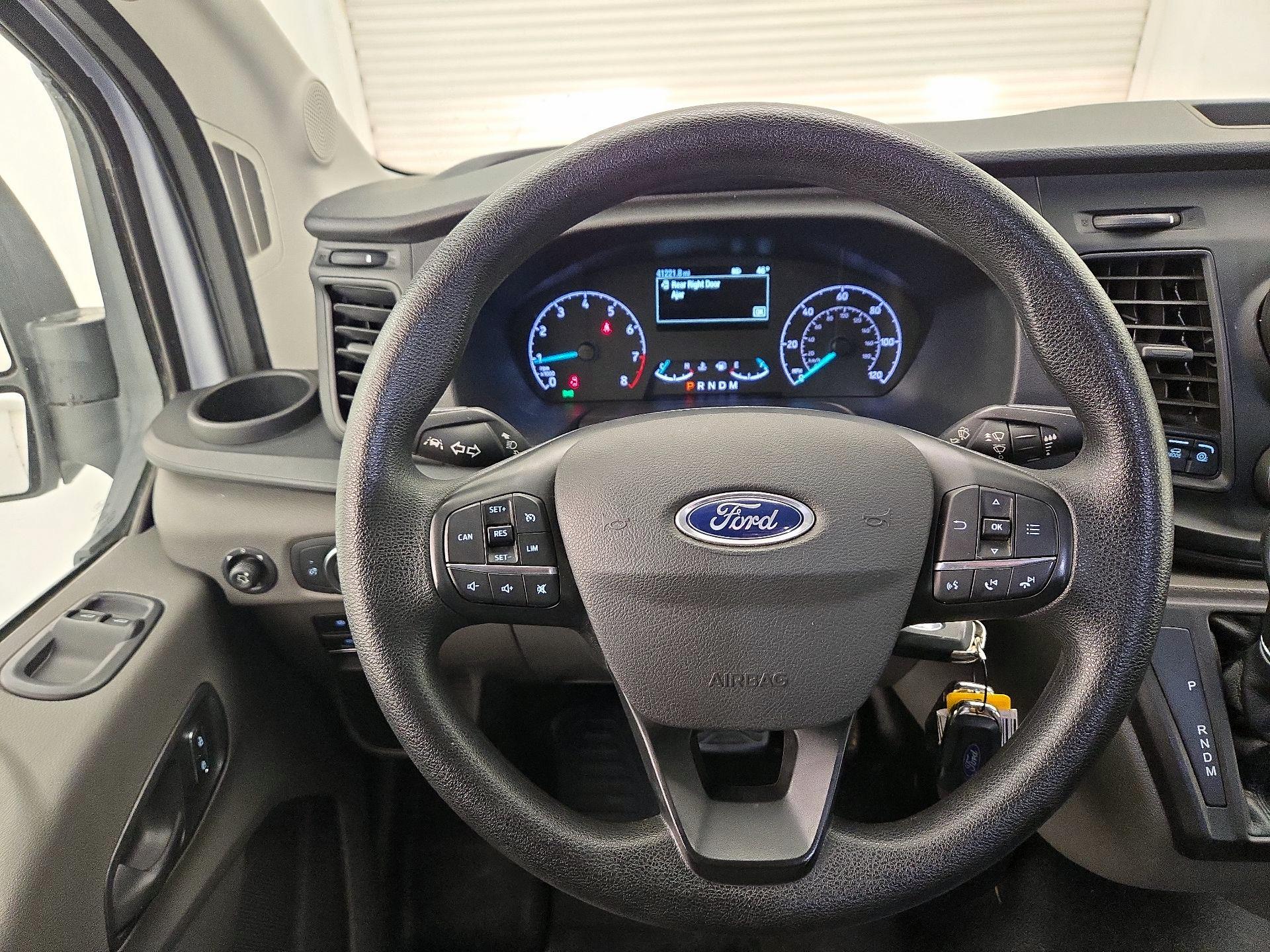 Thumbnail: 2022 Ford Transit Series - 10