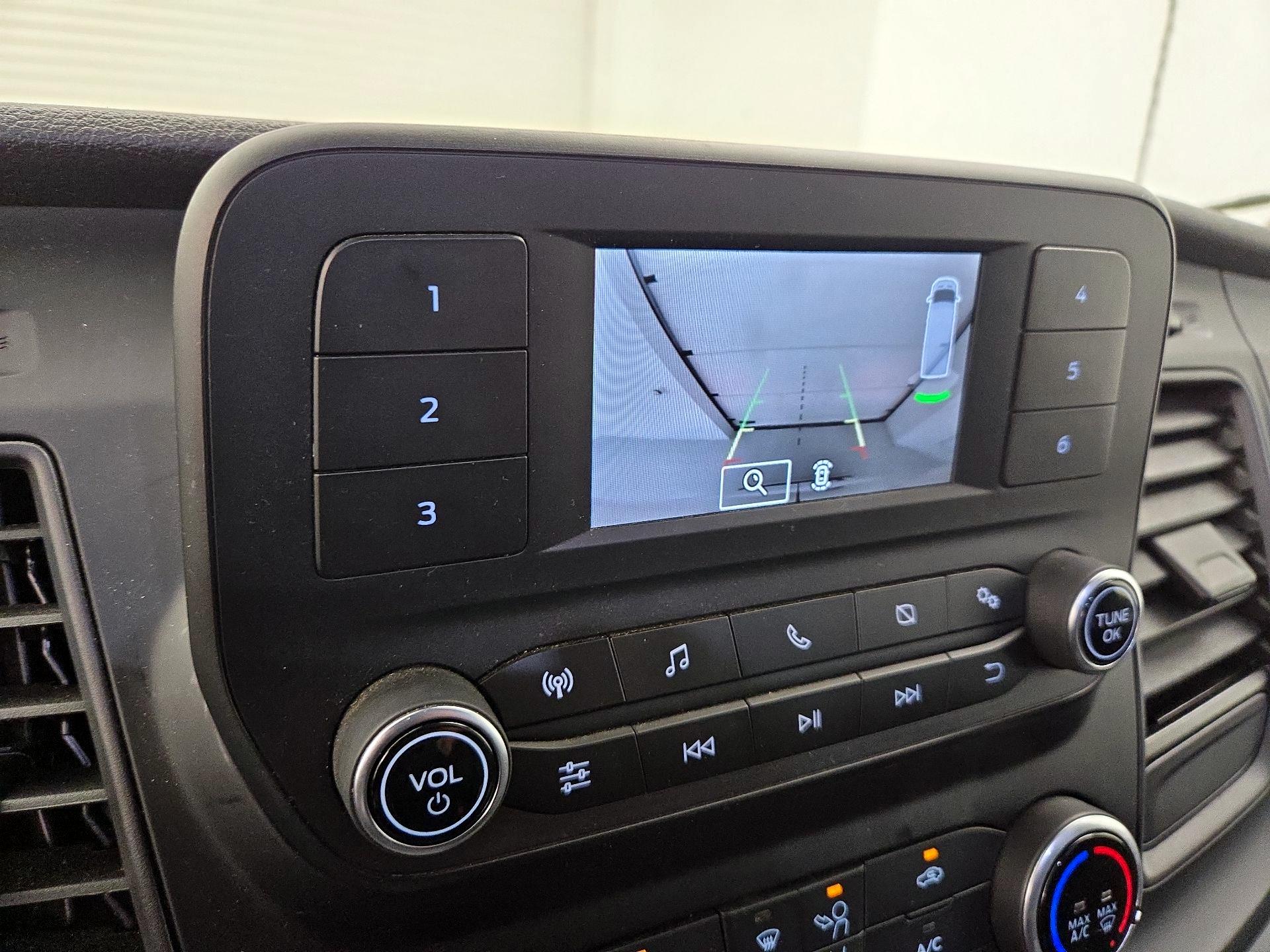 Thumbnail: 2022 Ford Transit Series - 13