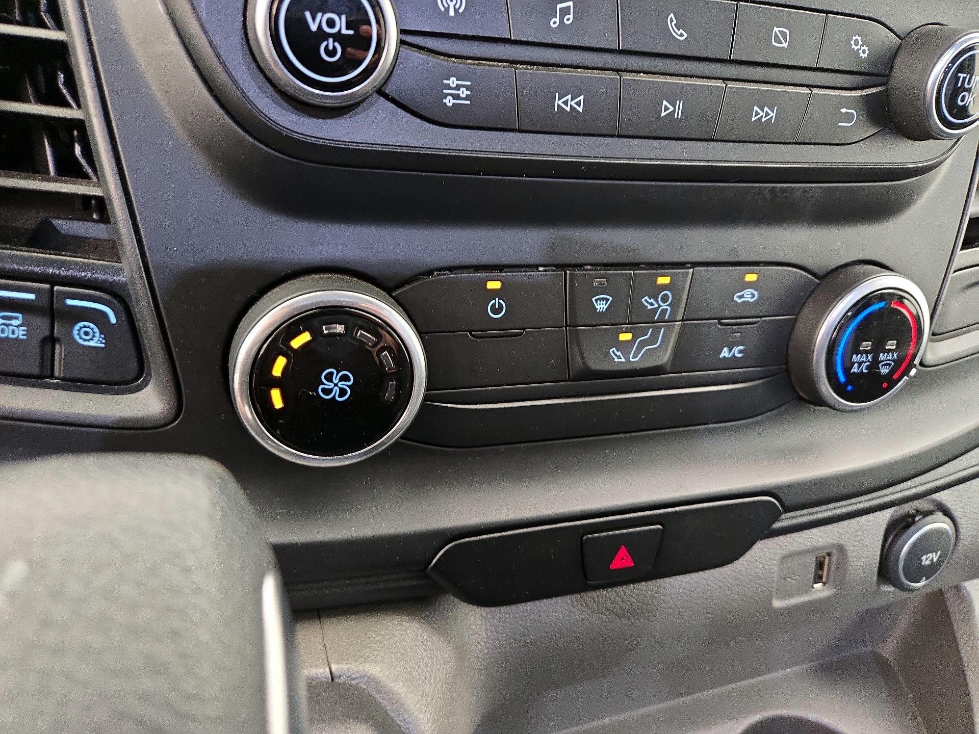 Thumbnail: 2022 Ford Transit Series - 15