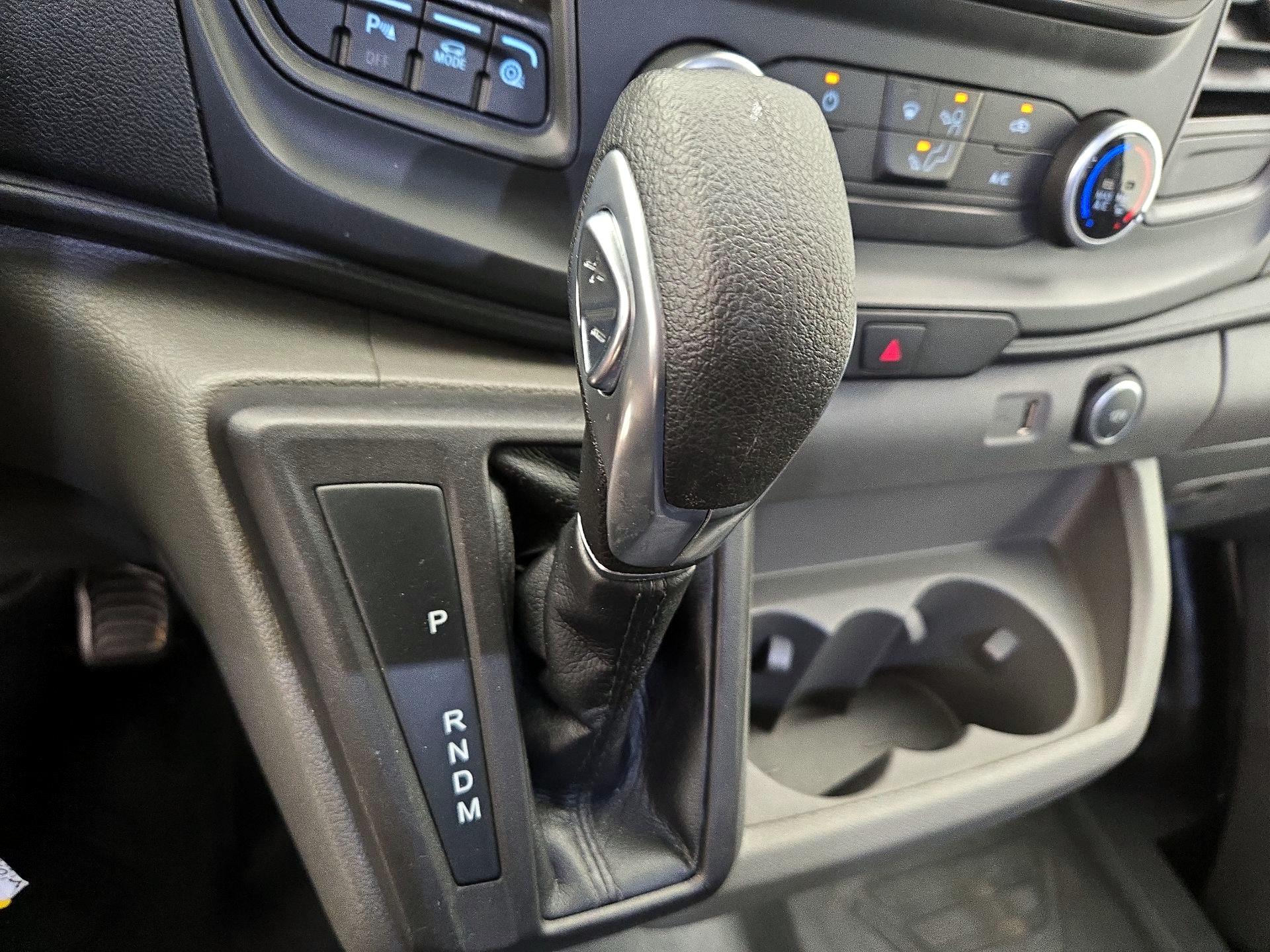 Thumbnail: 2022 Ford Transit Series - 16