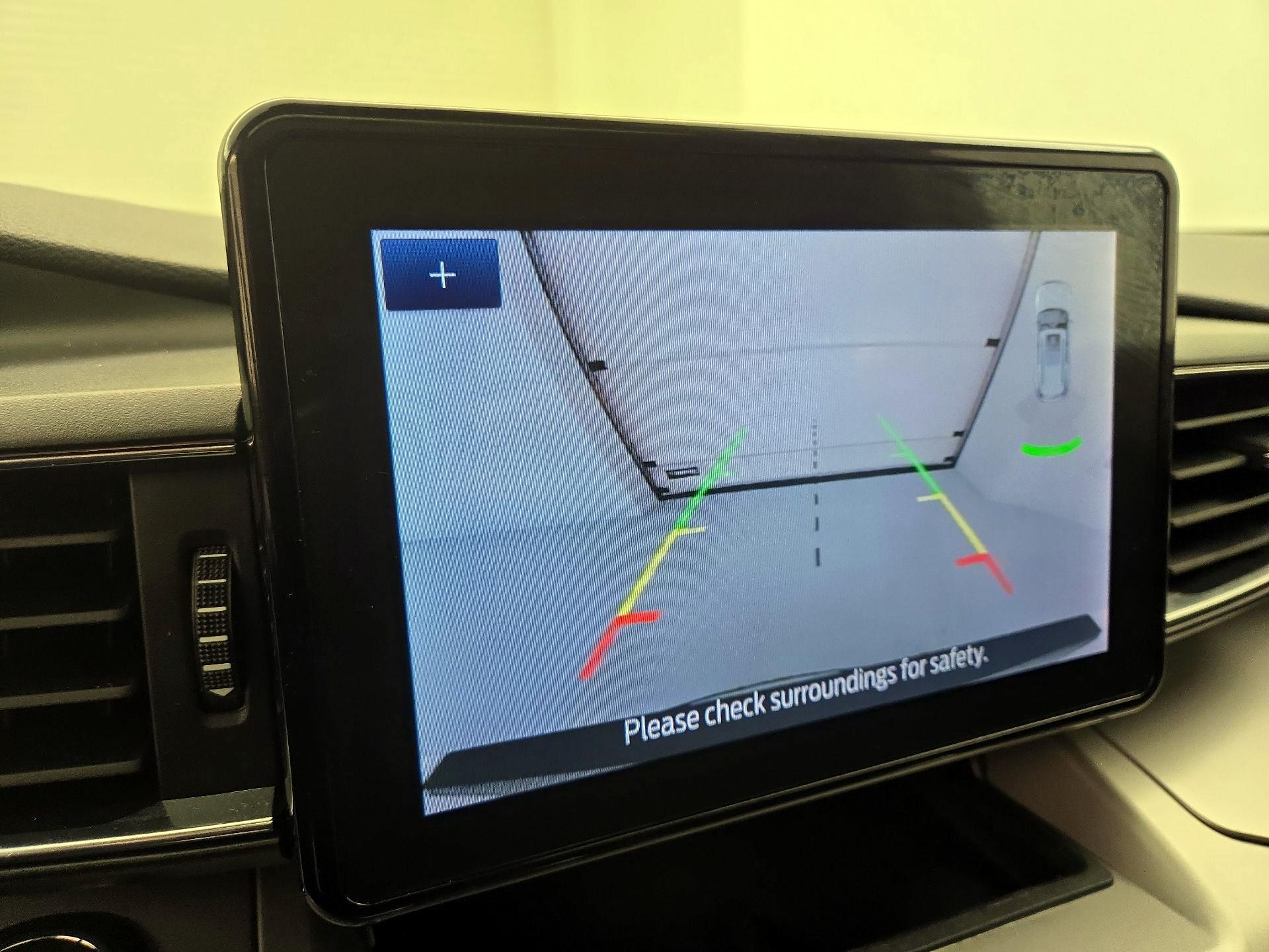 Thumbnail: 2022 Ford Explorer - 15