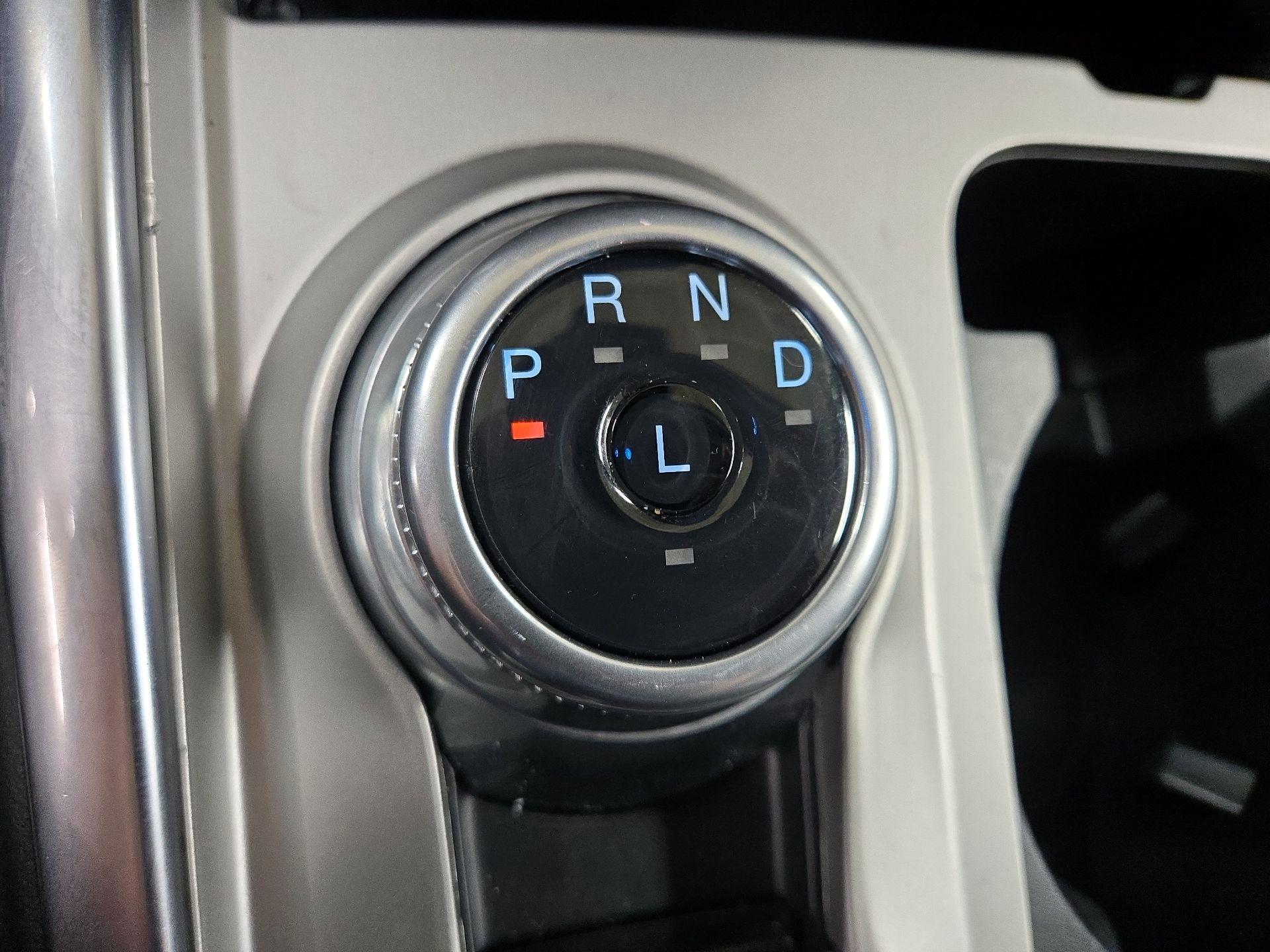 Thumbnail: 2022 Ford Explorer - 18