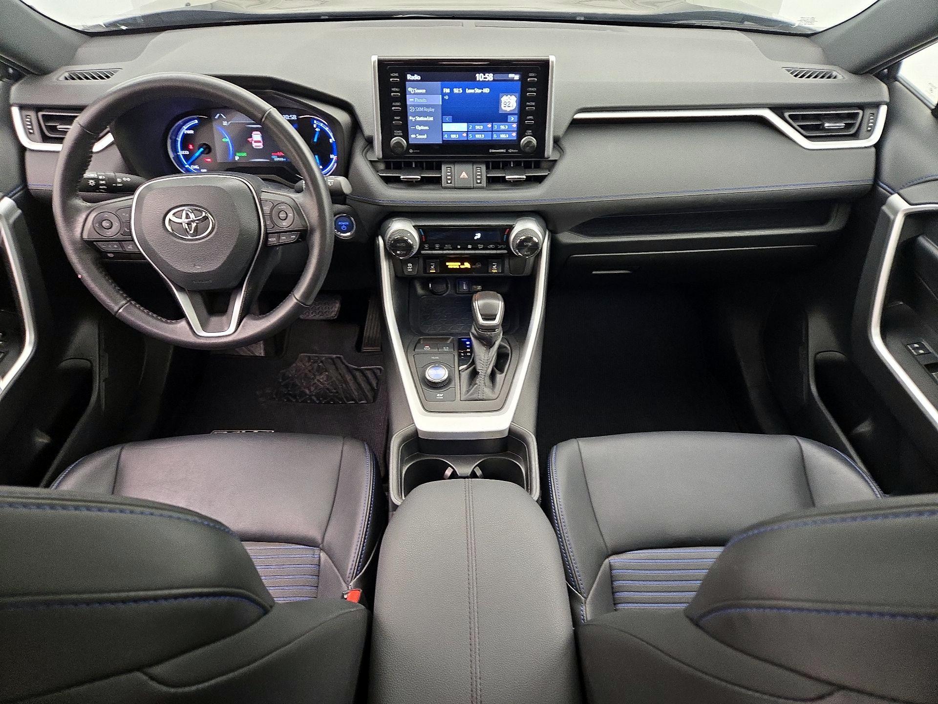 Thumbnail: 2021 Toyota RAV4 - 9