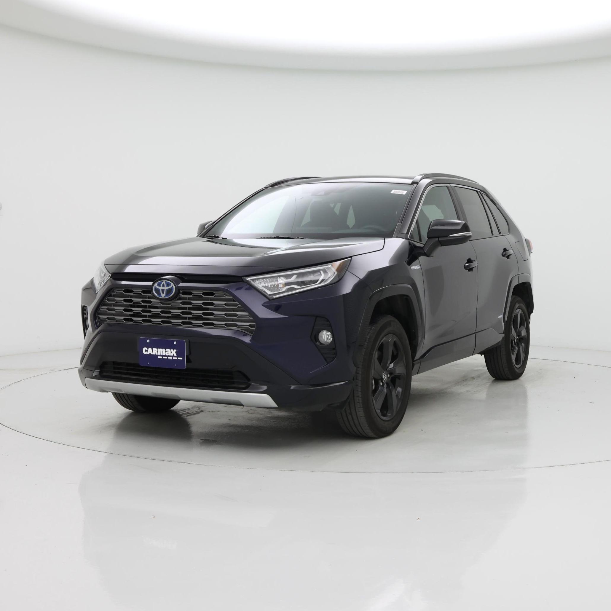 Thumbnail: 2021 Toyota RAV4 - 4