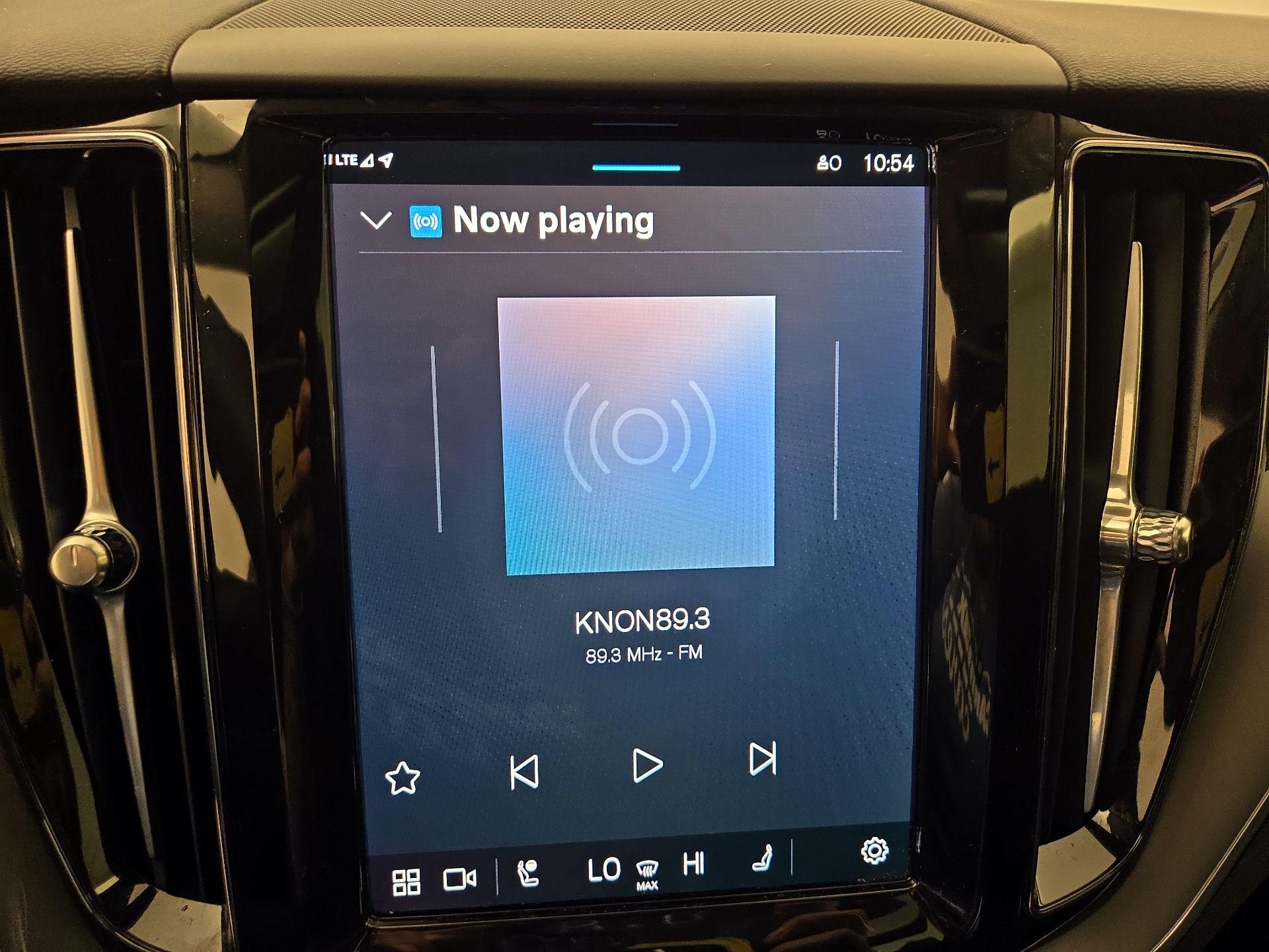 Thumbnail: 2024 Volvo XC60 - 16