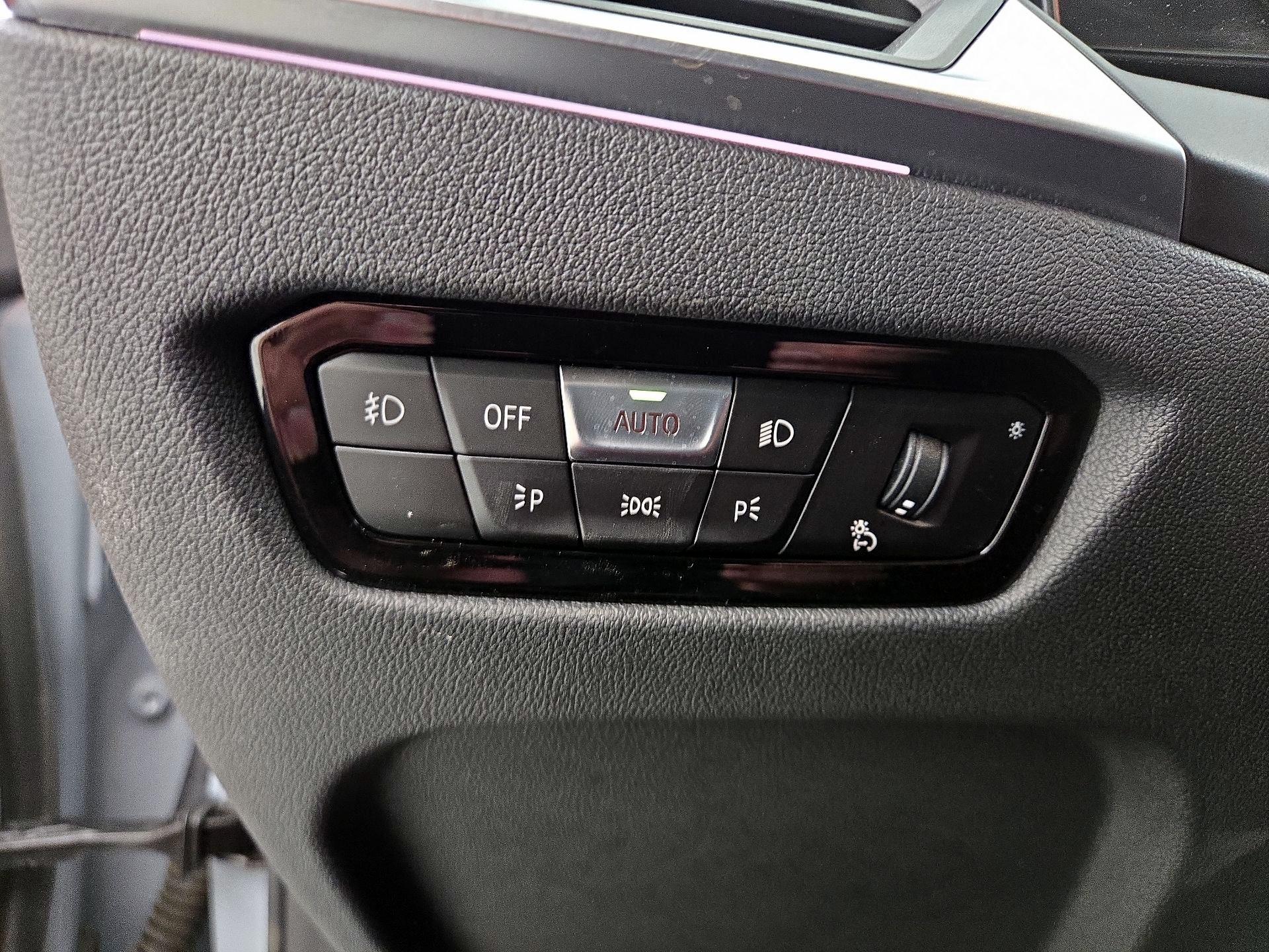 Thumbnail: 2024 BMW 4 Series - 13