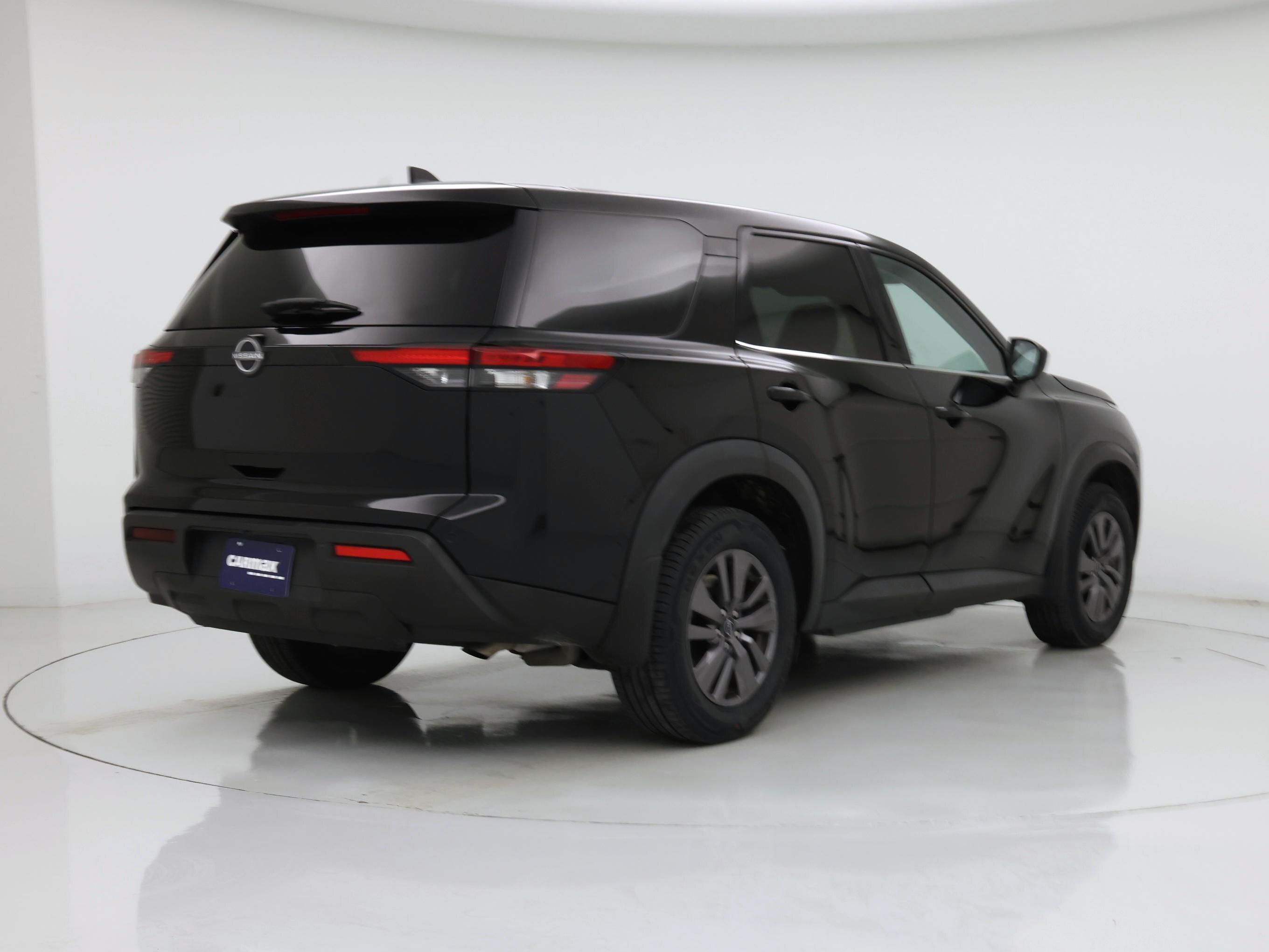 Thumbnail: 2023 Nissan Pathfinder - 8