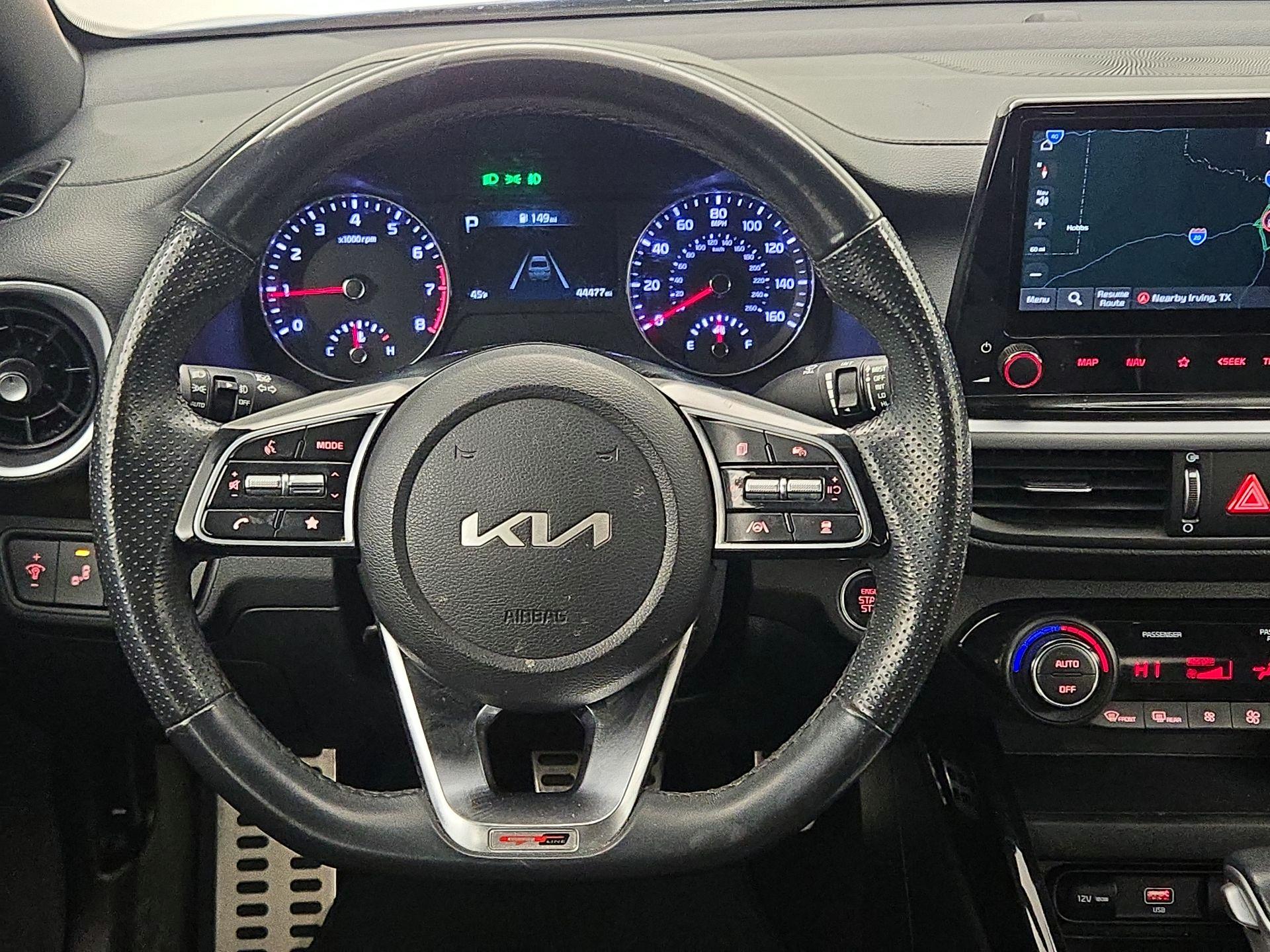 Thumbnail: 2023 Kia Forte - 10