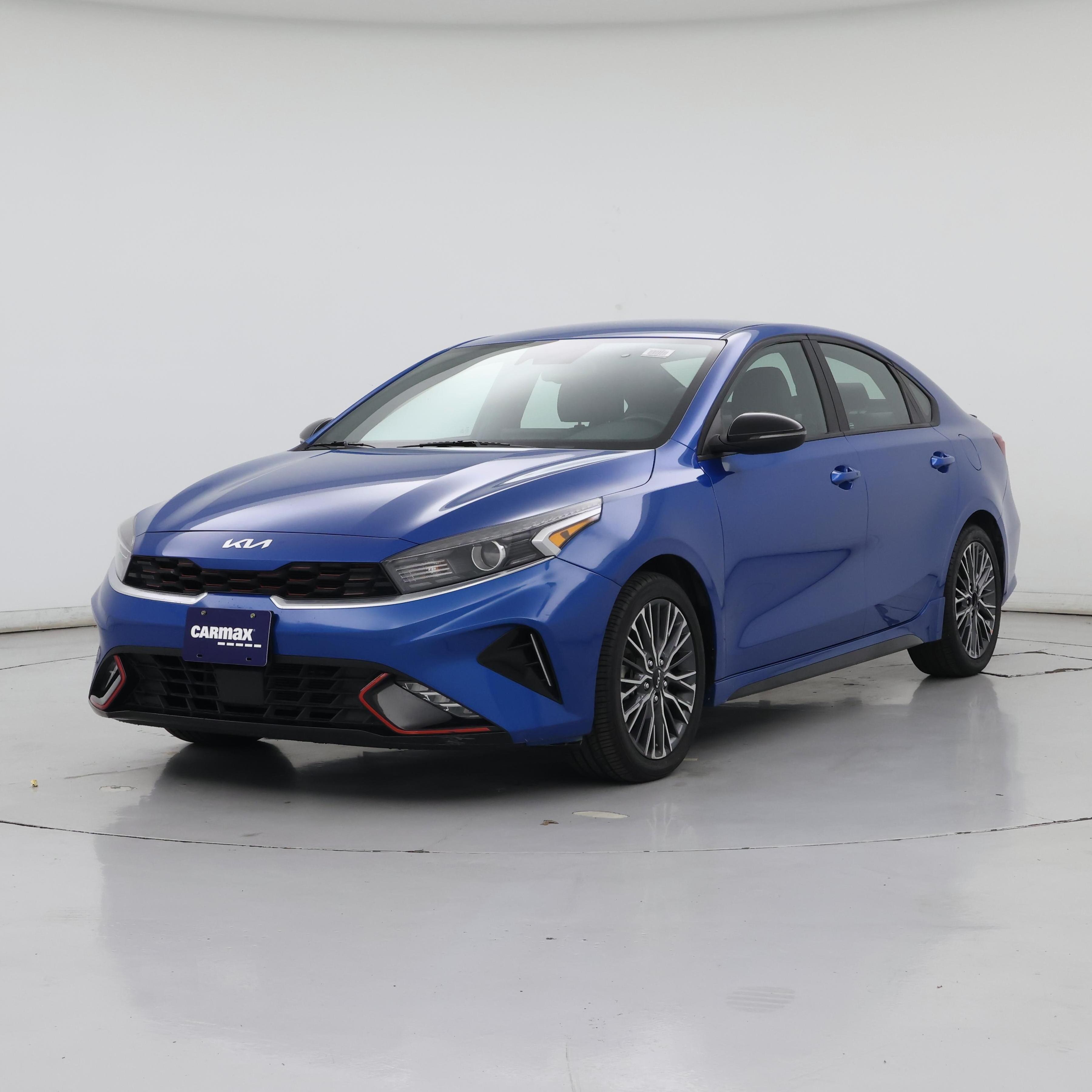 Thumbnail: 2023 Kia Forte - 4