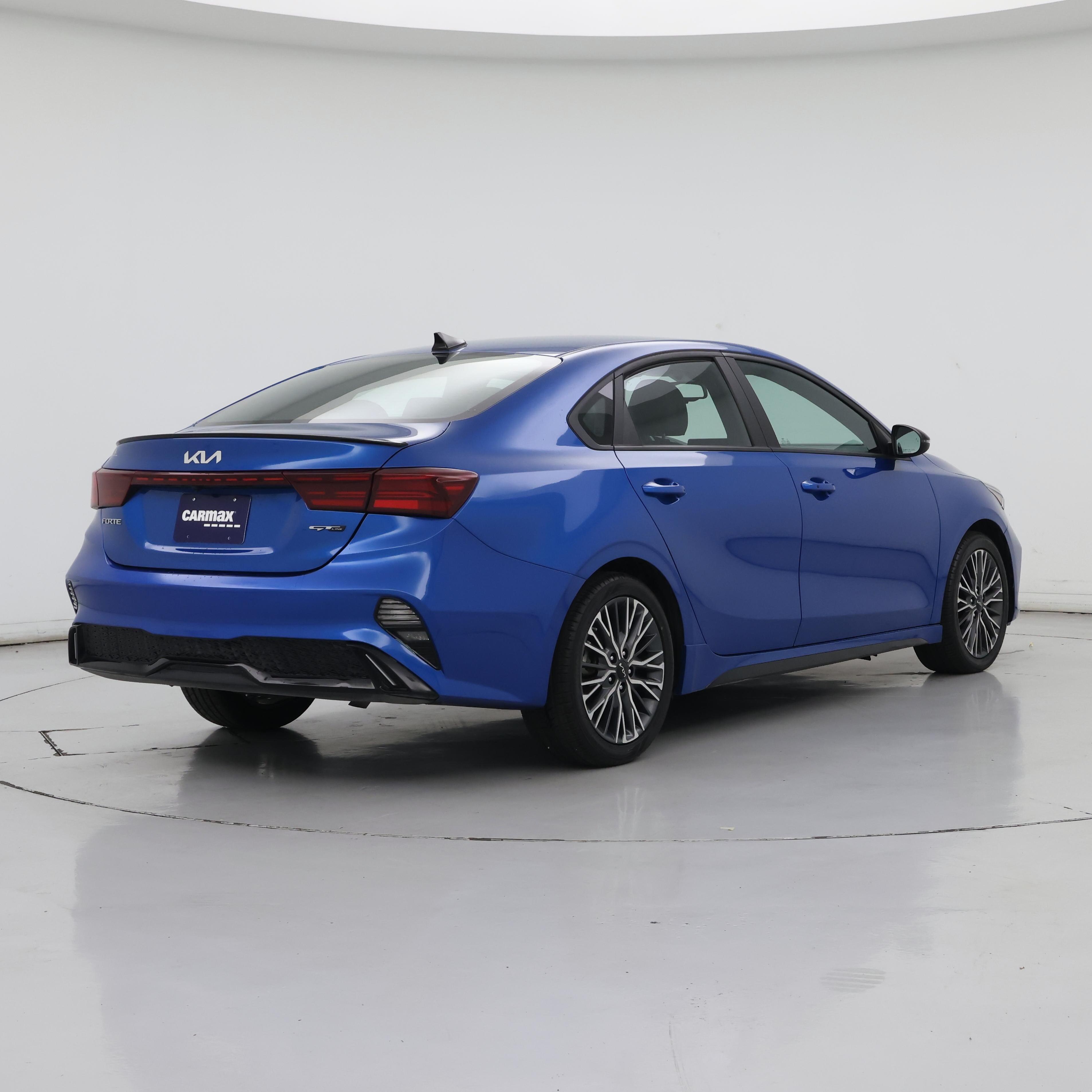 Thumbnail: 2023 Kia Forte - 8