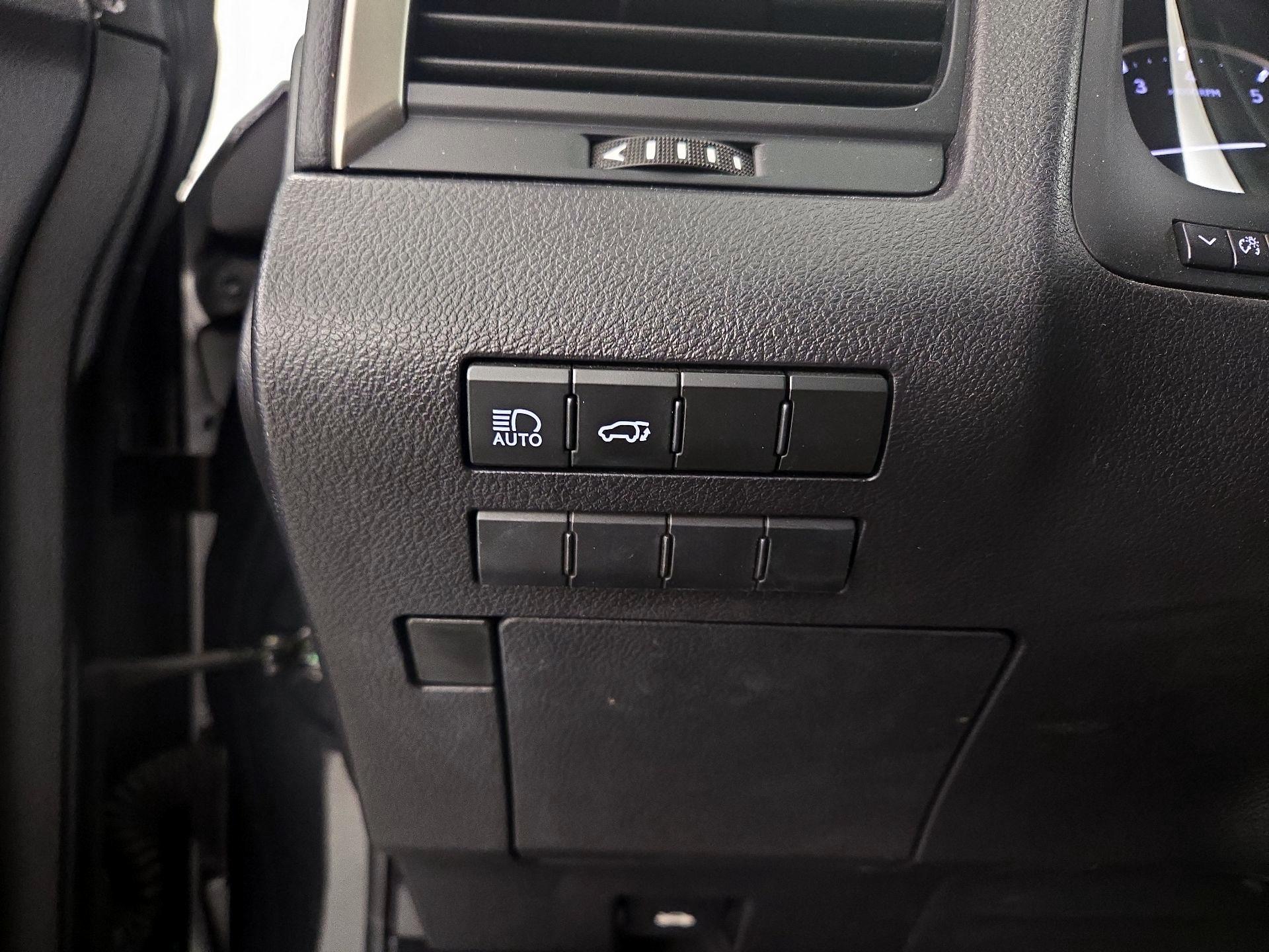 Thumbnail: 2022 Lexus RX - 13