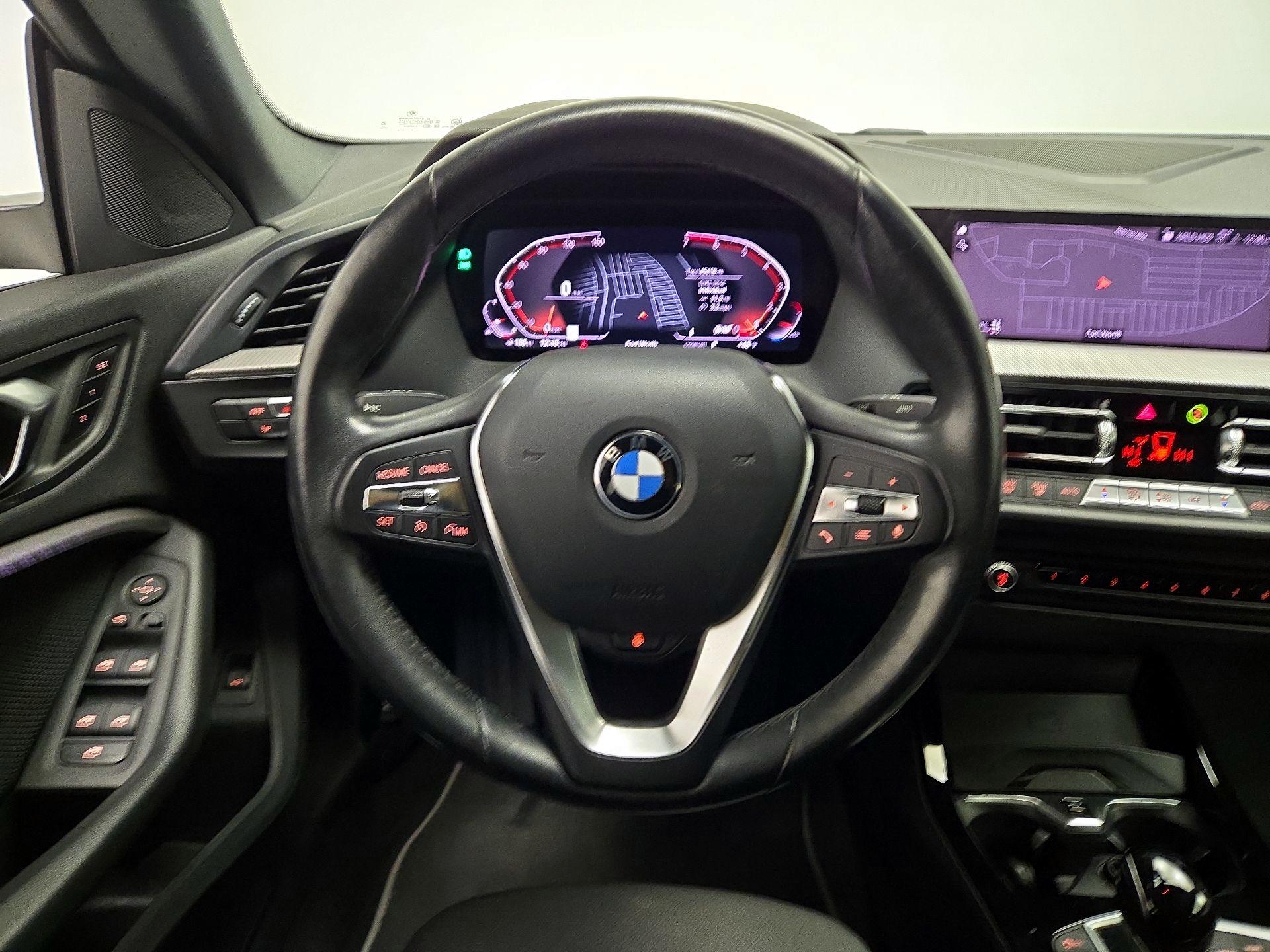 Thumbnail: 2023 BMW 2 Series - 10