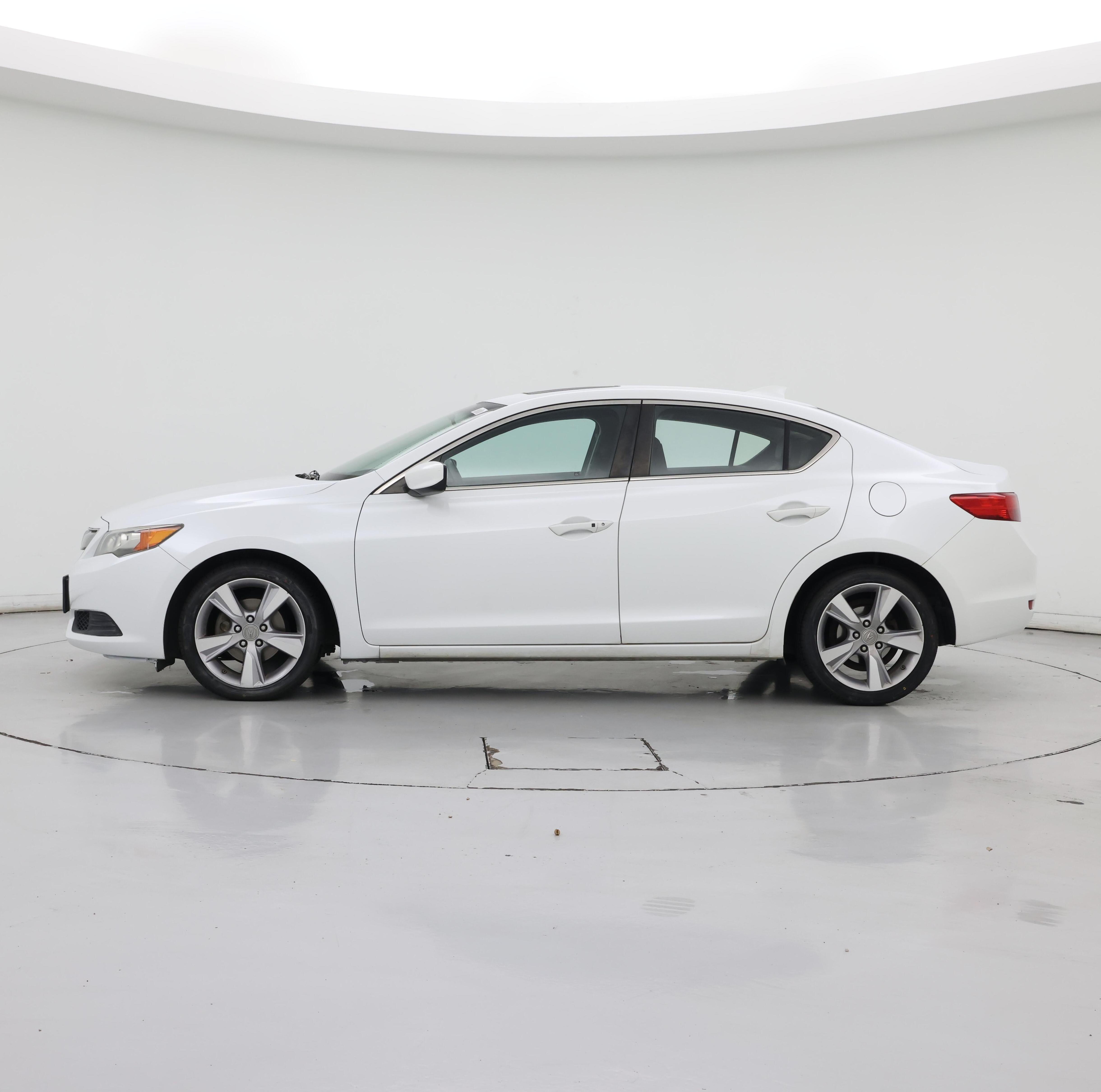Thumbnail: 2015 Acura ILX - 3