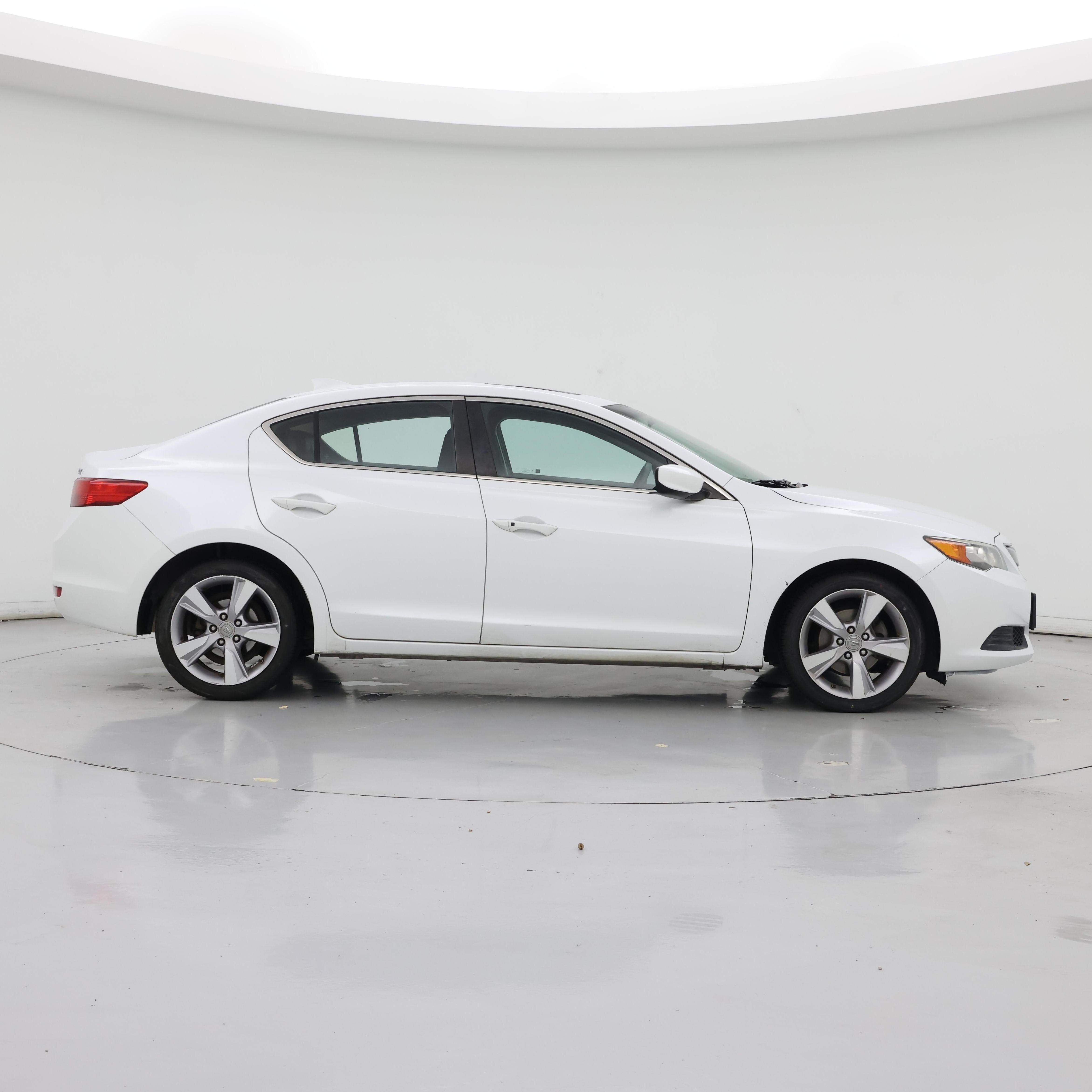 Thumbnail: 2015 Acura ILX - 7