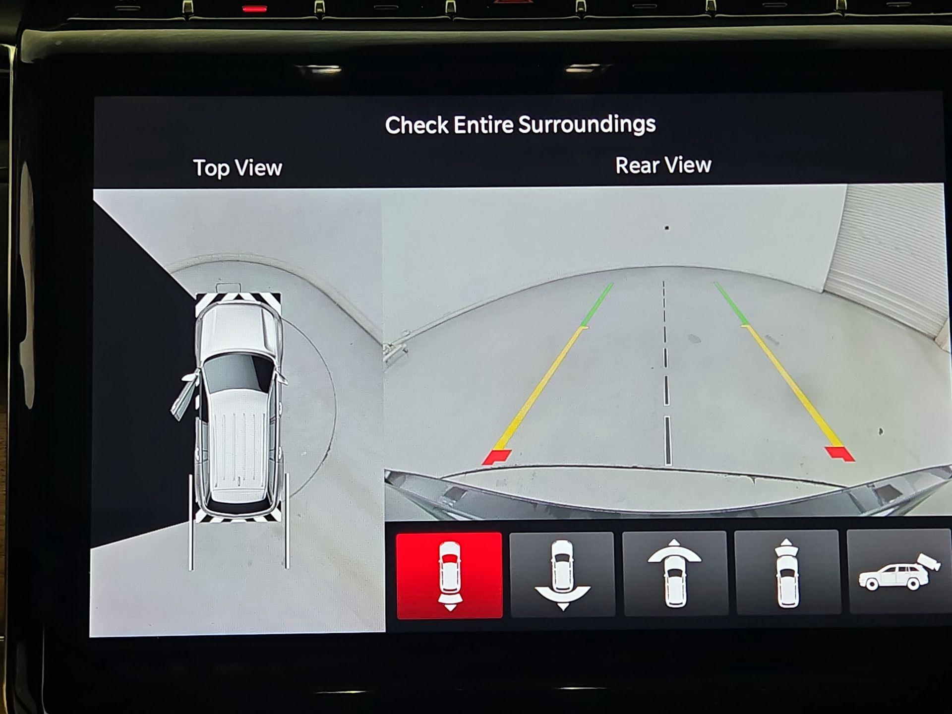 Thumbnail: 2023 Jeep Grand Cherokee - 15