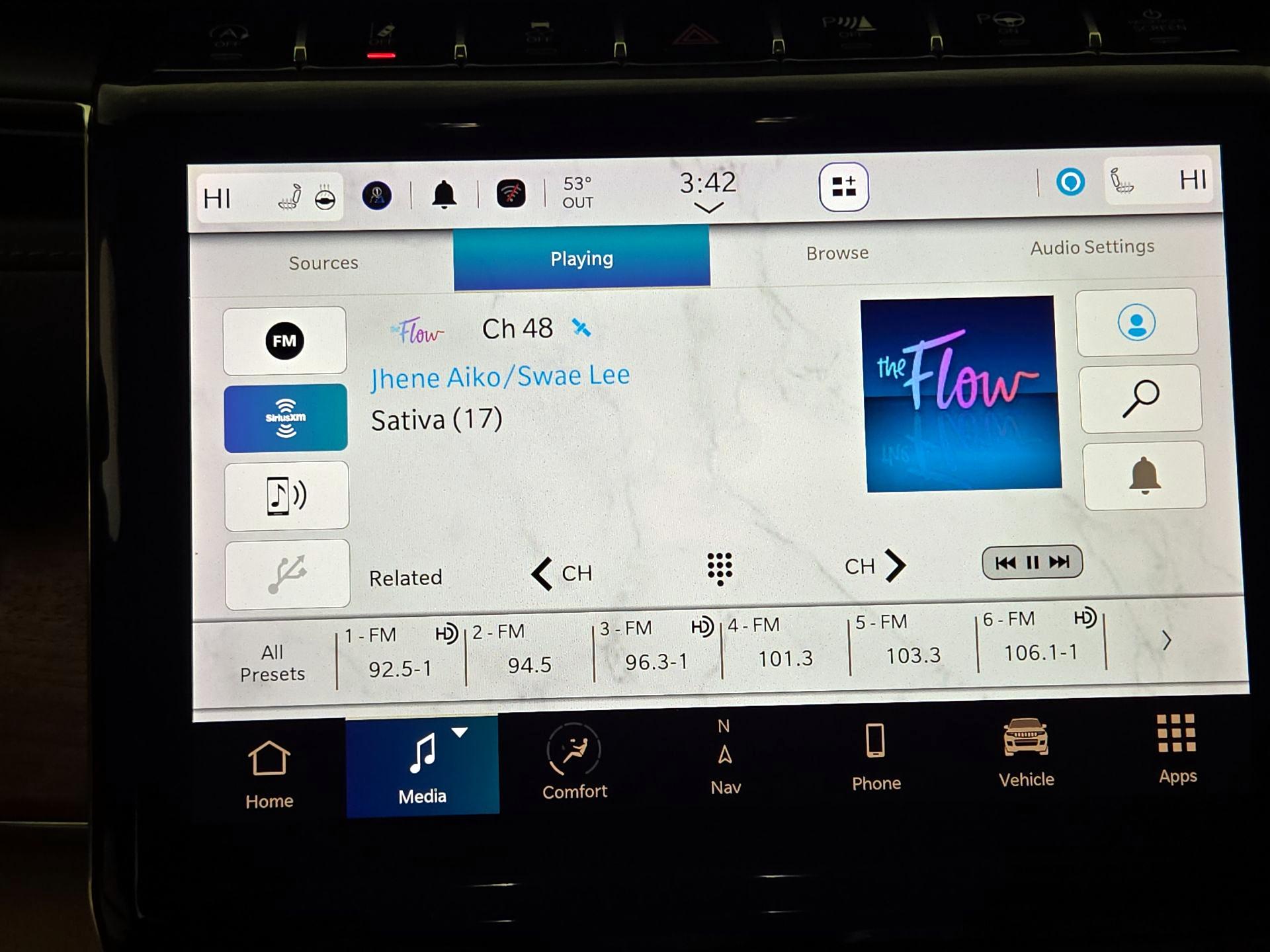 Thumbnail: 2023 Jeep Grand Cherokee - 16