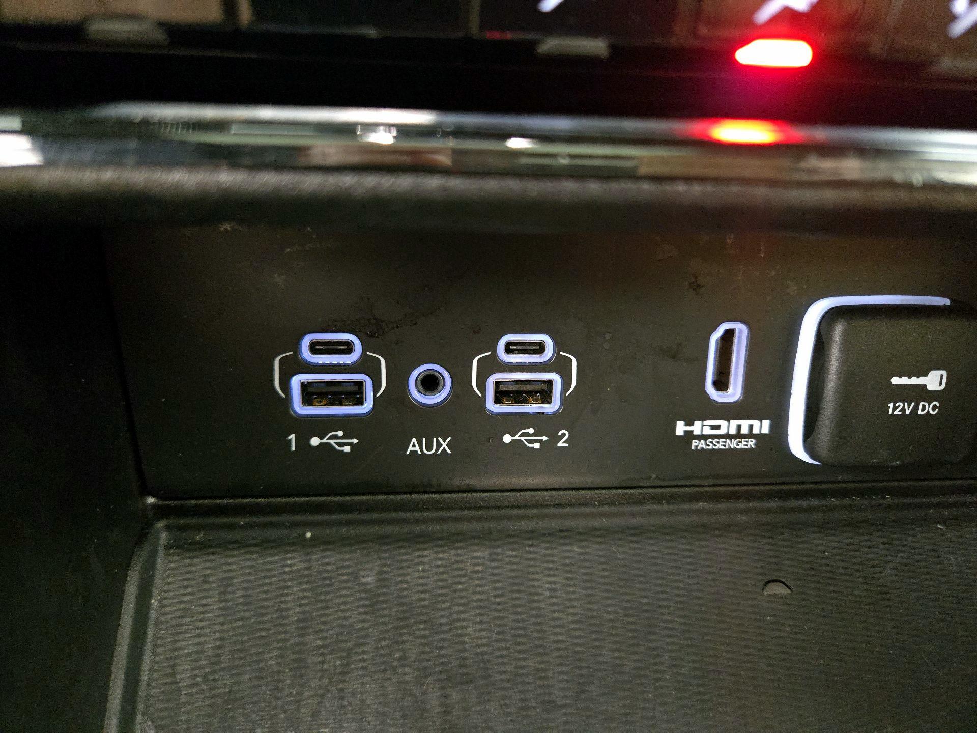 Thumbnail: 2023 Jeep Grand Cherokee - 19