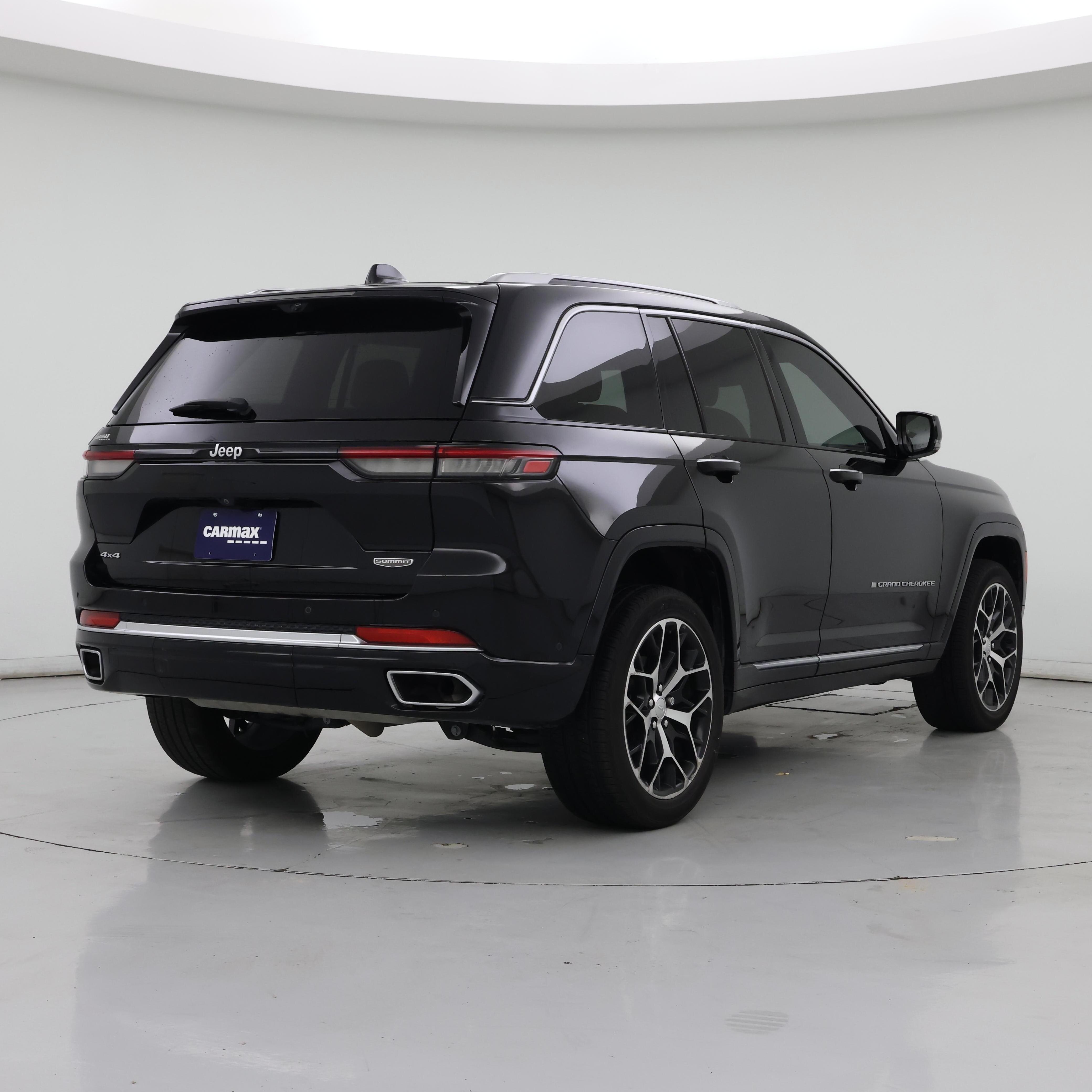 Thumbnail: 2023 Jeep Grand Cherokee - 8