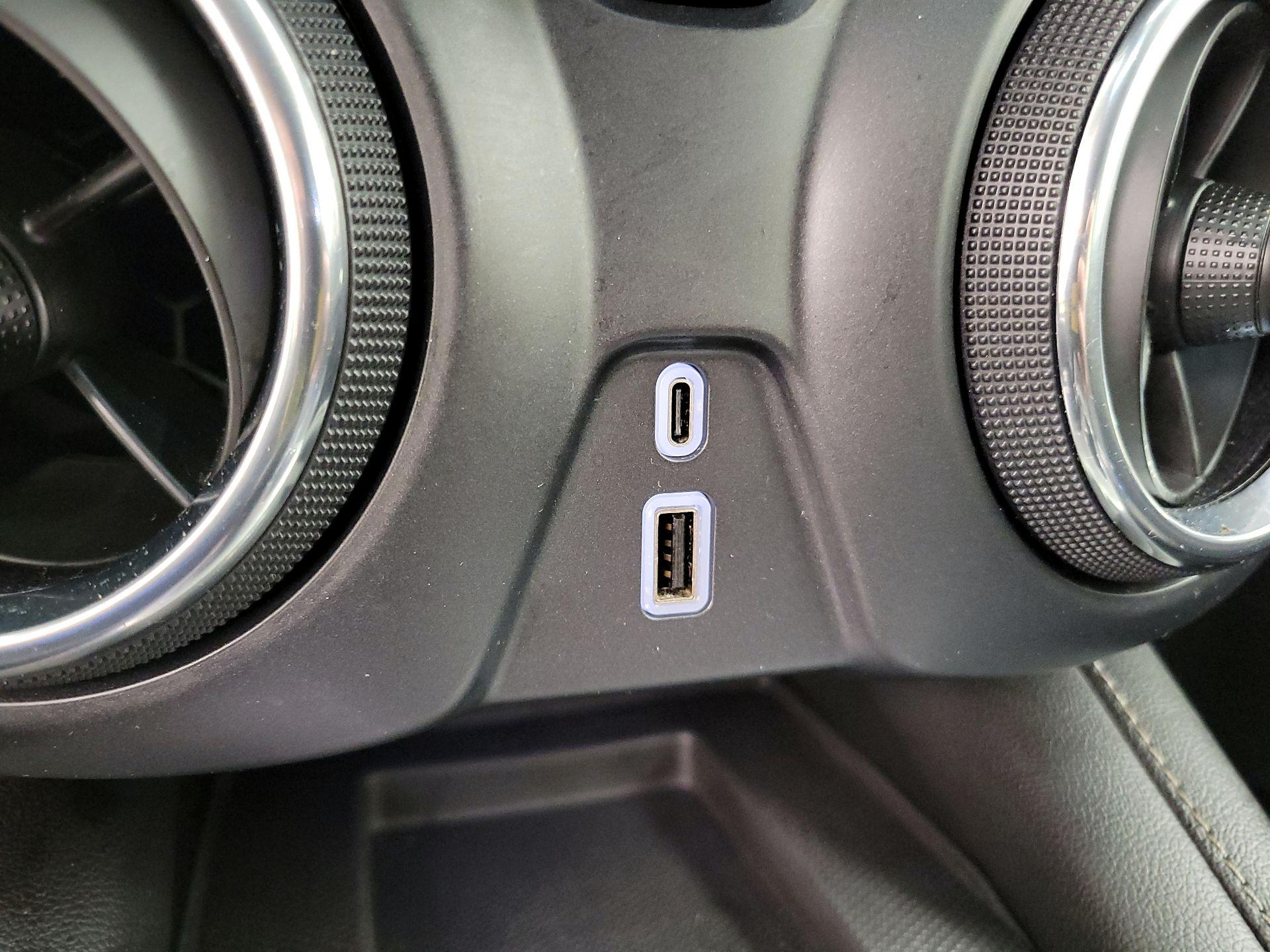 Thumbnail: 2023 Chevrolet Blazer - 18