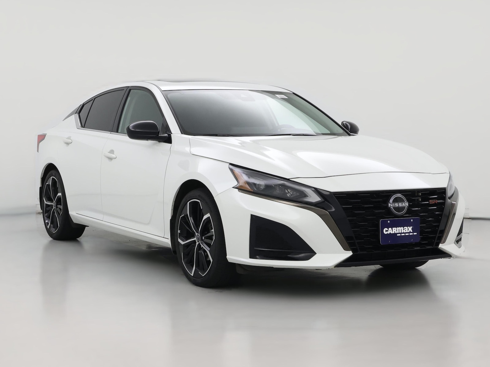 2023 Nissan Altima SR