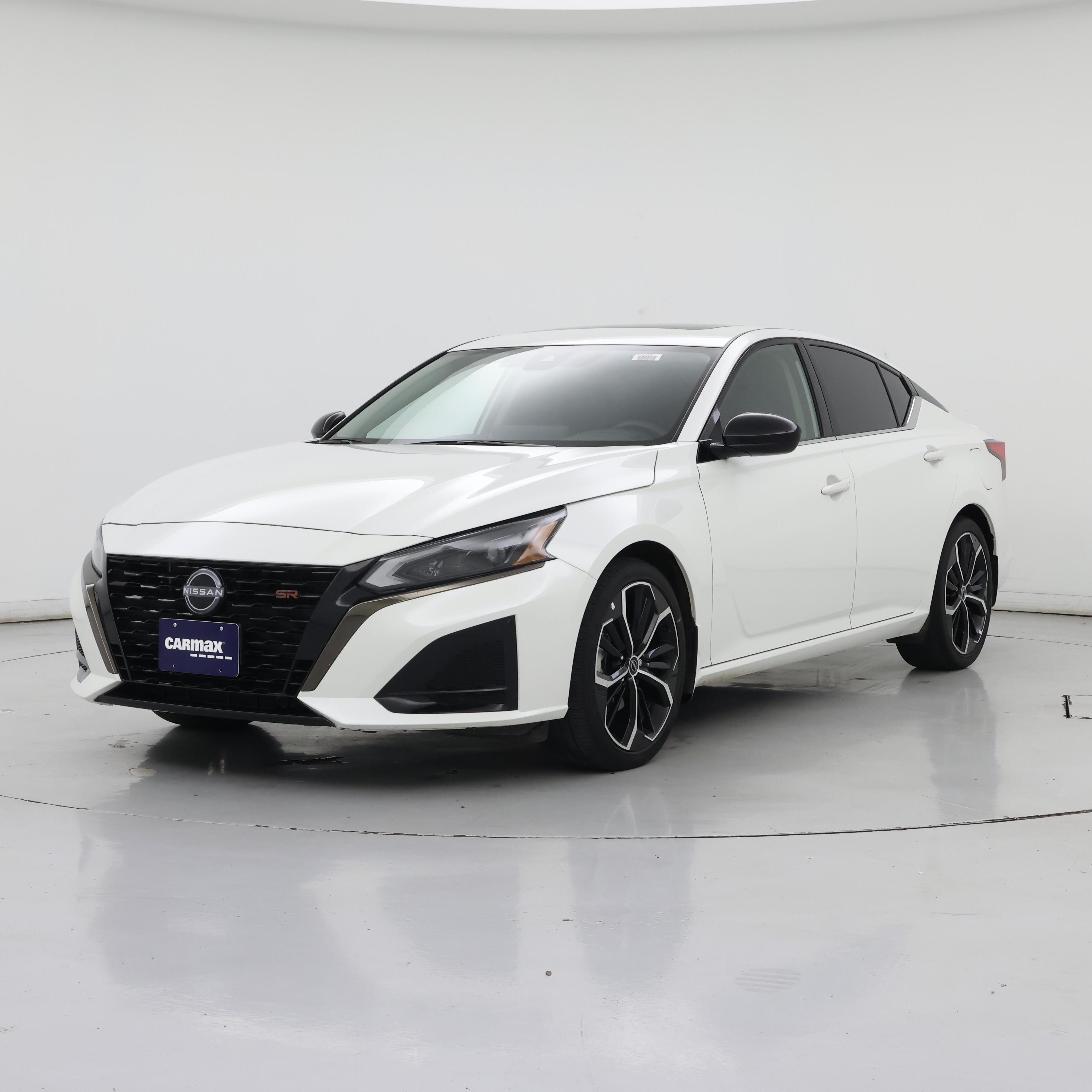 Thumbnail: 2023 Nissan Altima - 4