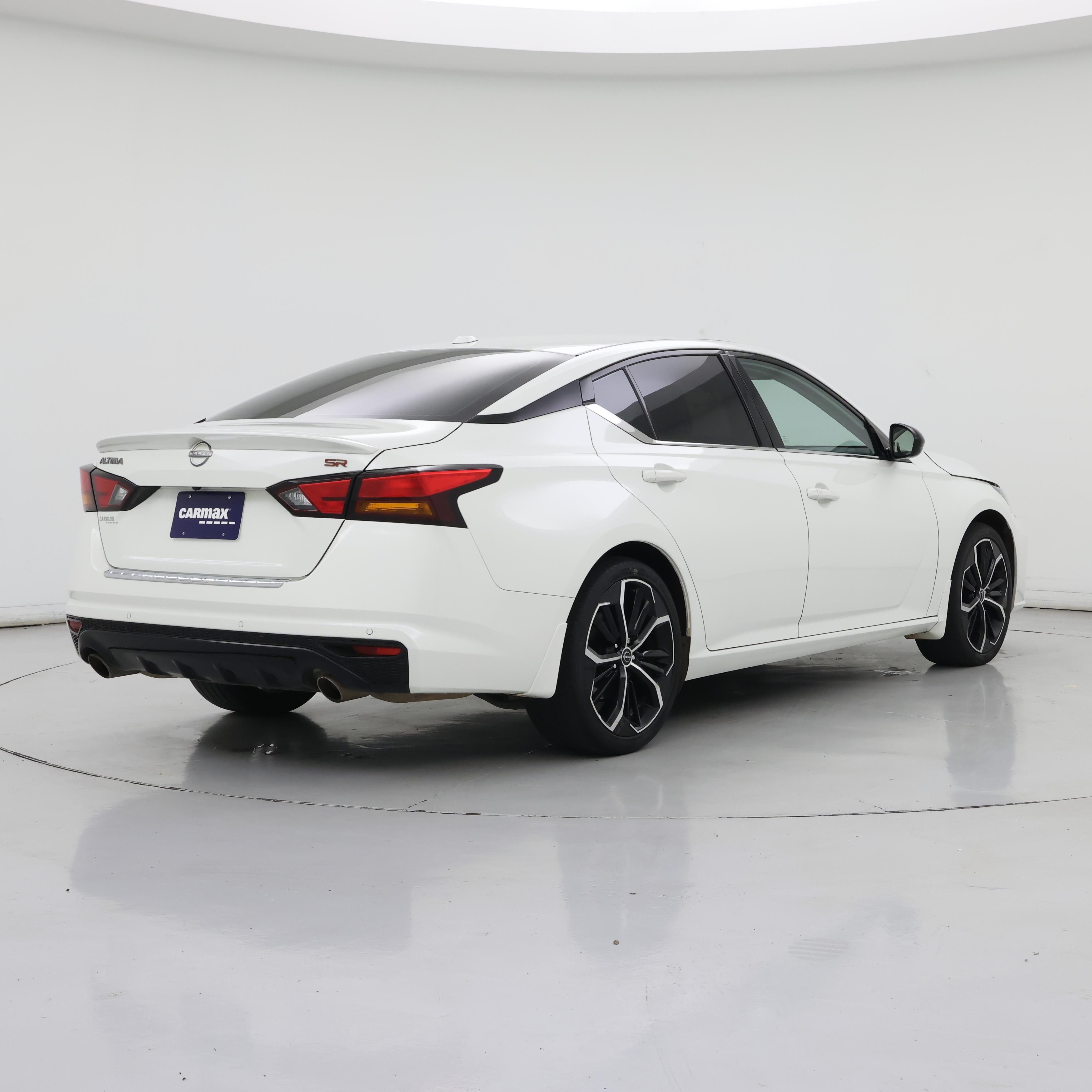 Thumbnail: 2023 Nissan Altima - 8