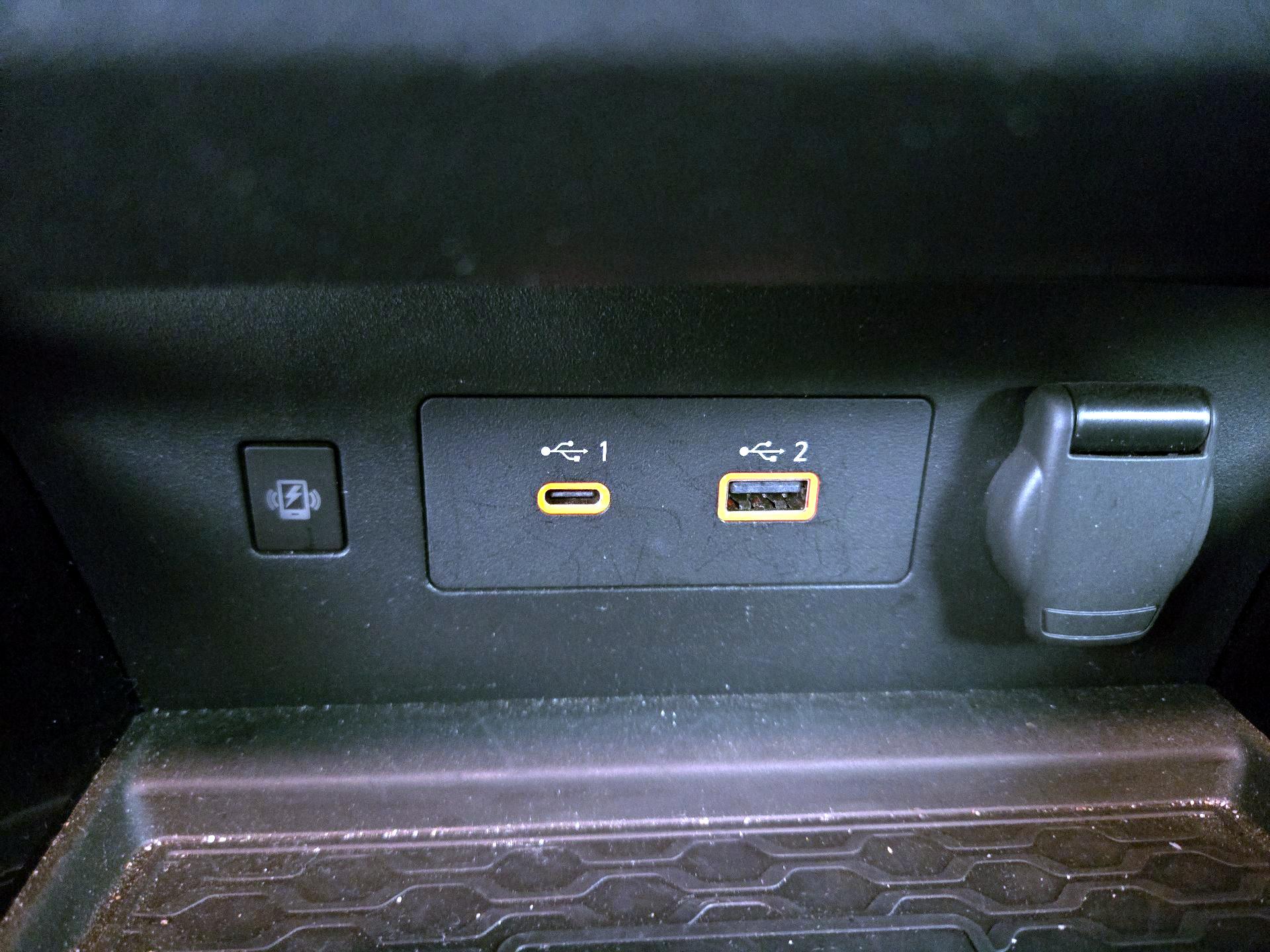 Thumbnail: 2023 Nissan Altima - 19