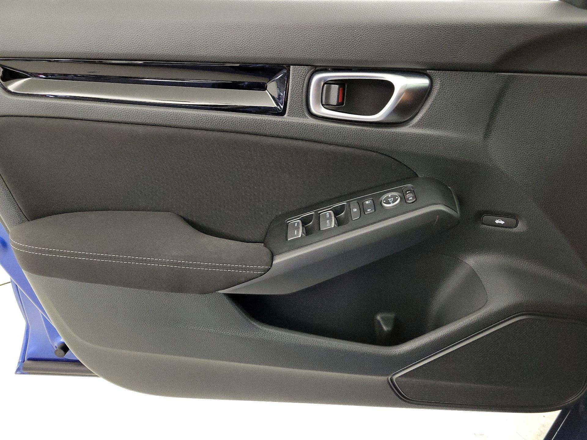 Thumbnail: 2023 Honda Civic - 12