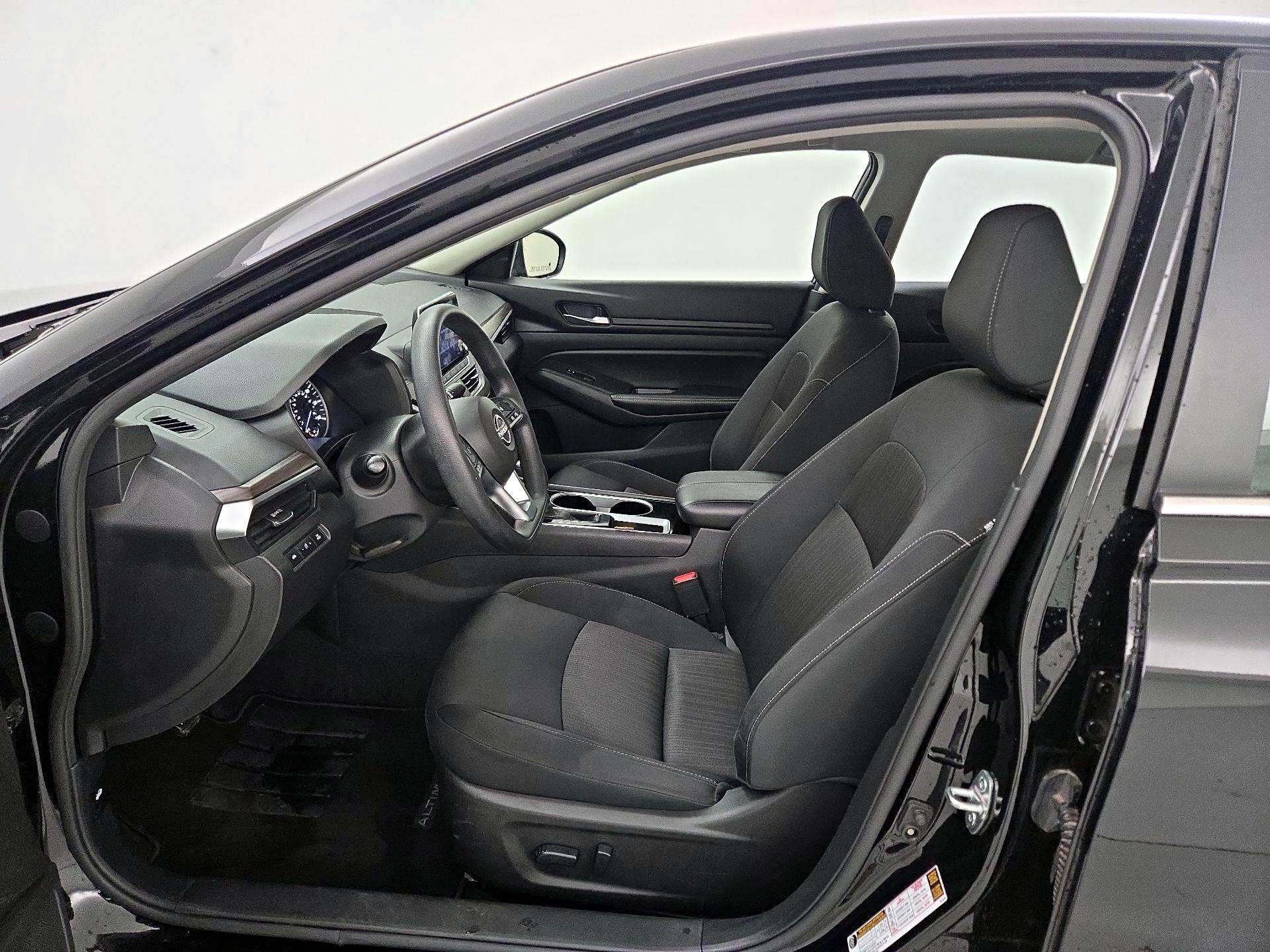 Thumbnail: 2024 Nissan Altima - 11