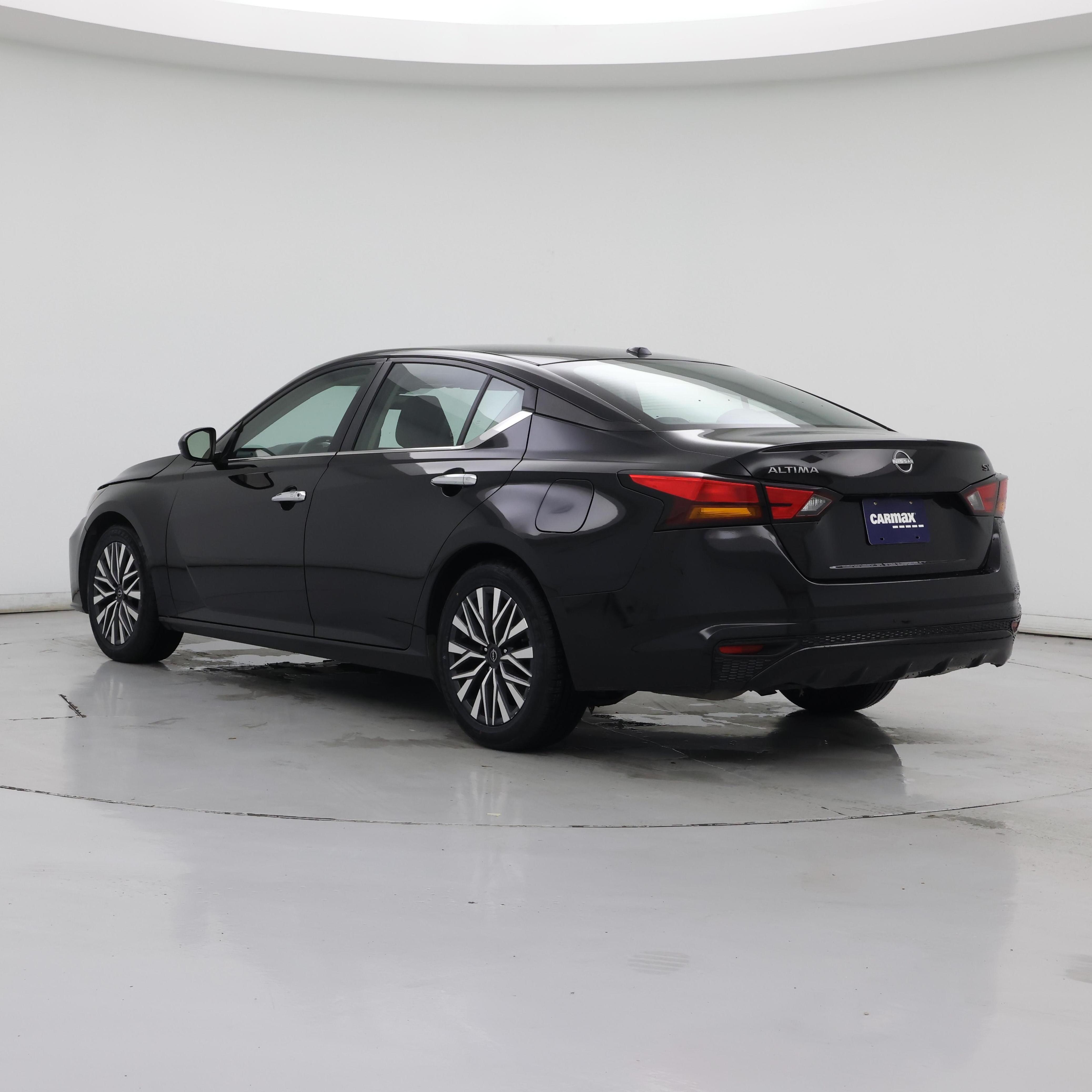 Thumbnail: 2024 Nissan Altima - 2