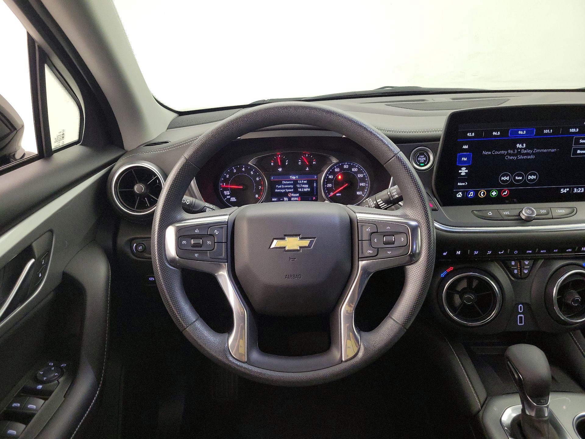 Thumbnail: 2023 Chevrolet Blazer - 10