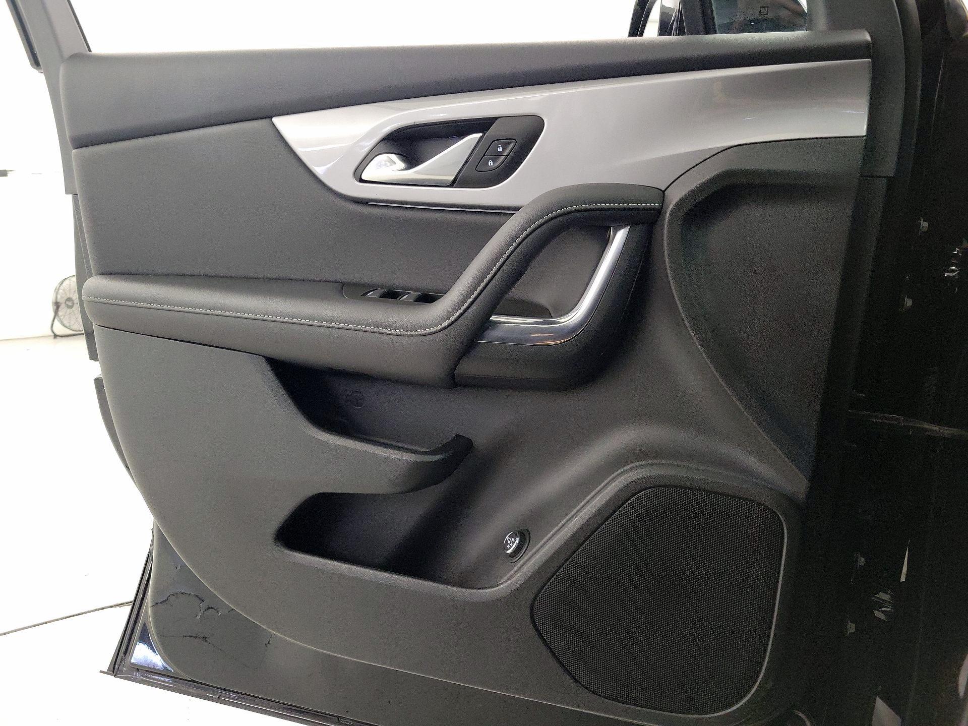 Thumbnail: 2023 Chevrolet Blazer - 12