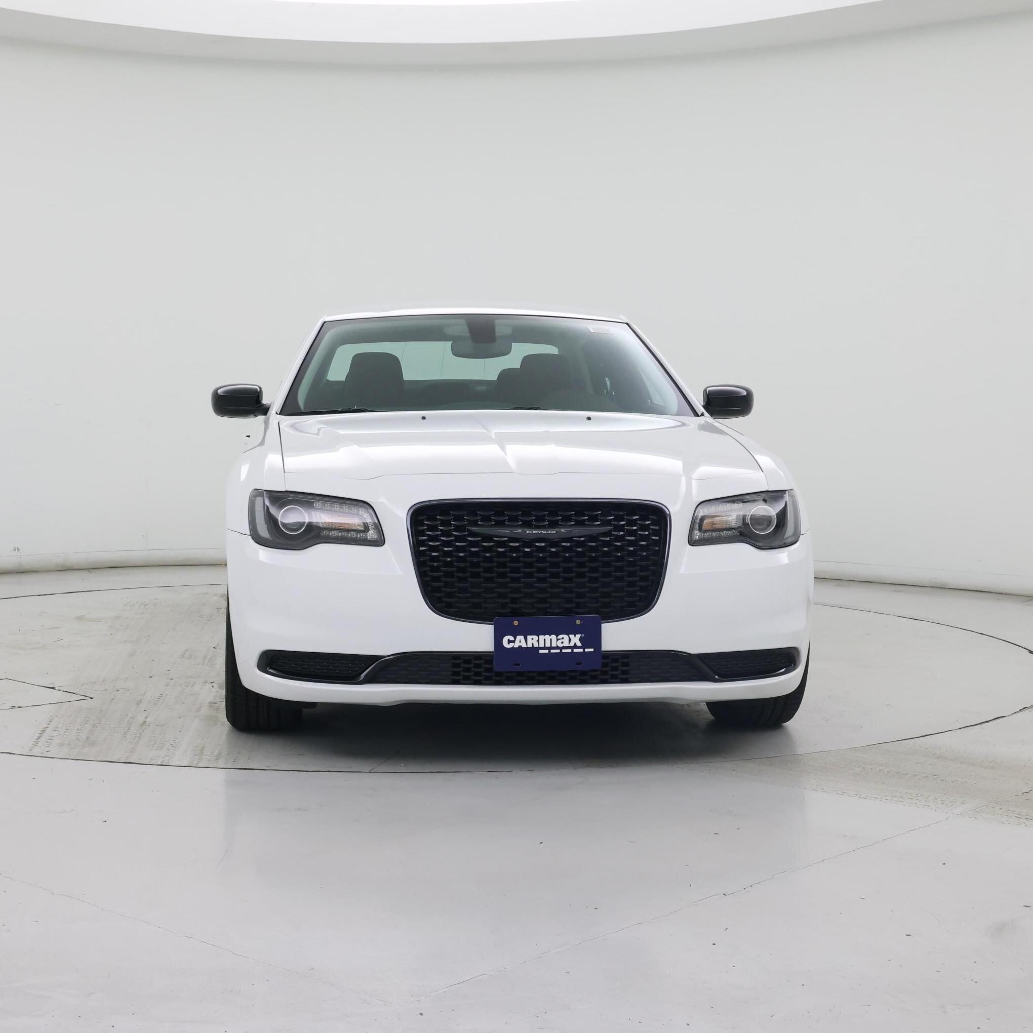 Thumbnail: 2023 Chrysler 300 - 5