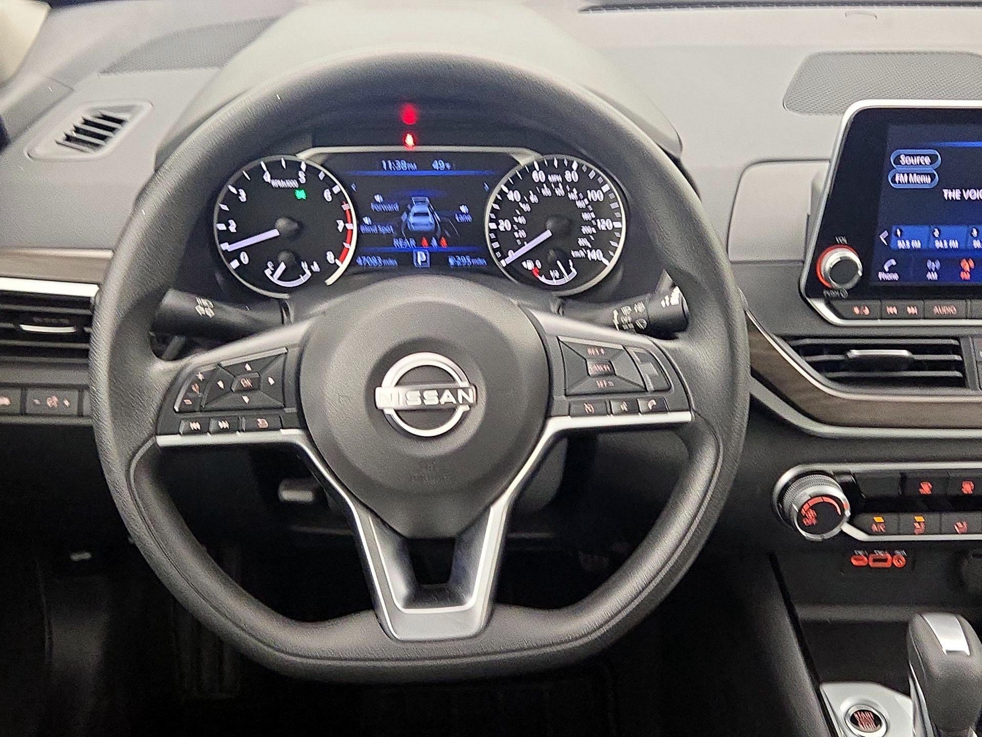 Thumbnail: 2024 Nissan Altima - 10