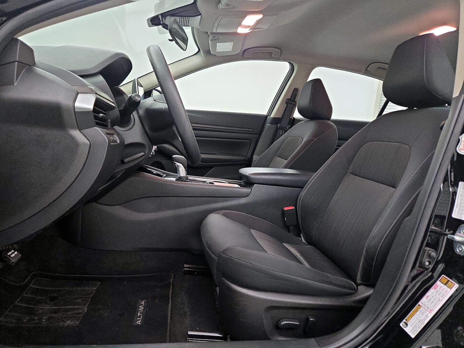 Thumbnail: 2024 Nissan Altima - 11