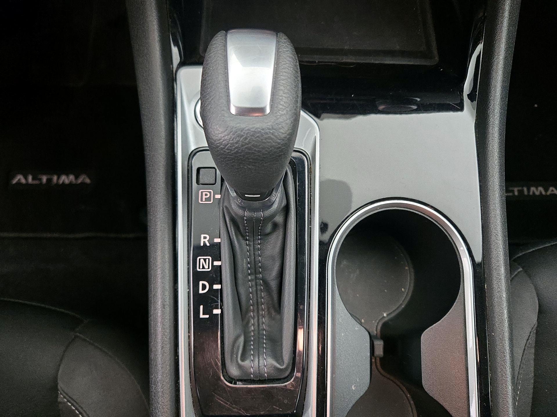 Thumbnail: 2024 Nissan Altima - 17