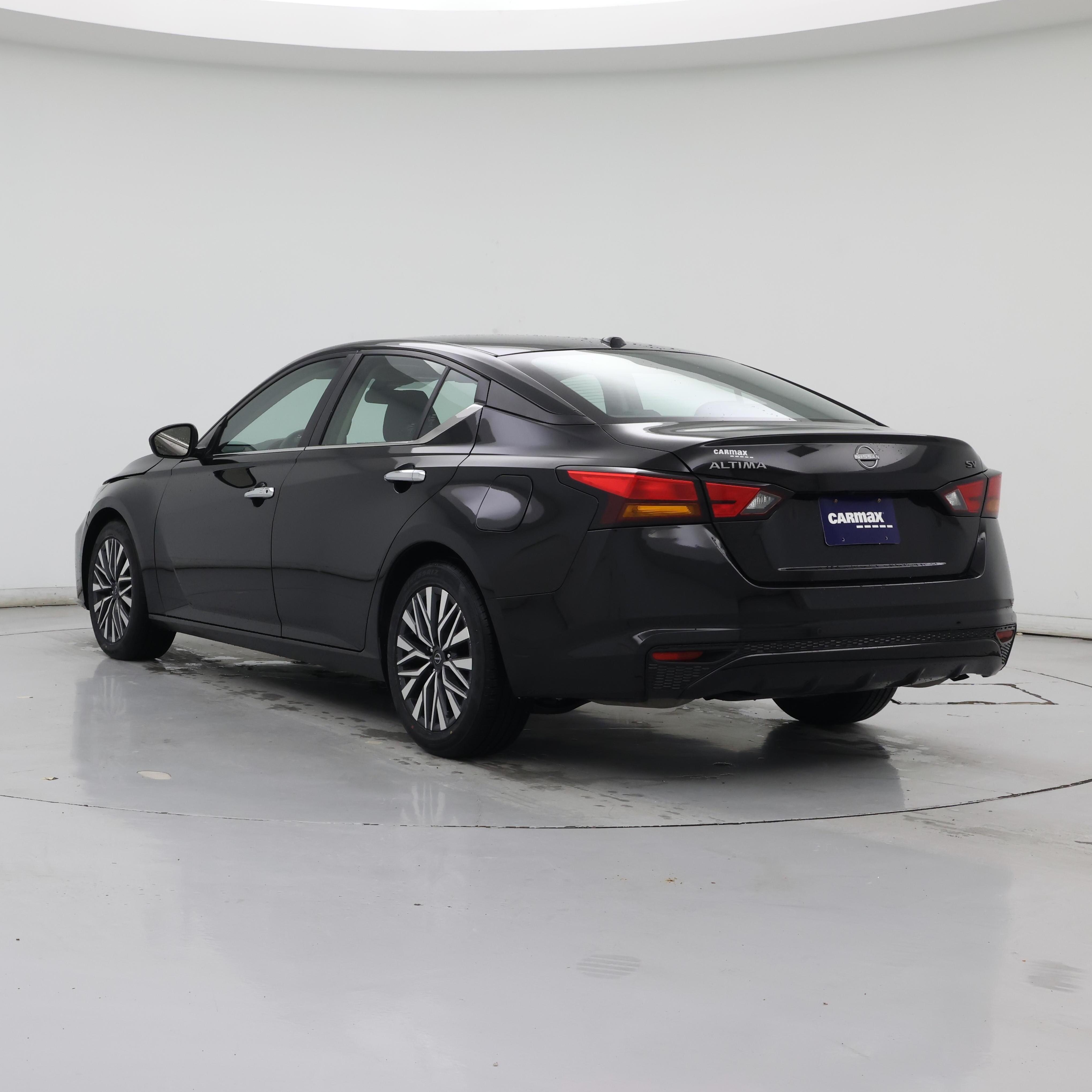 Thumbnail: 2024 Nissan Altima - 2