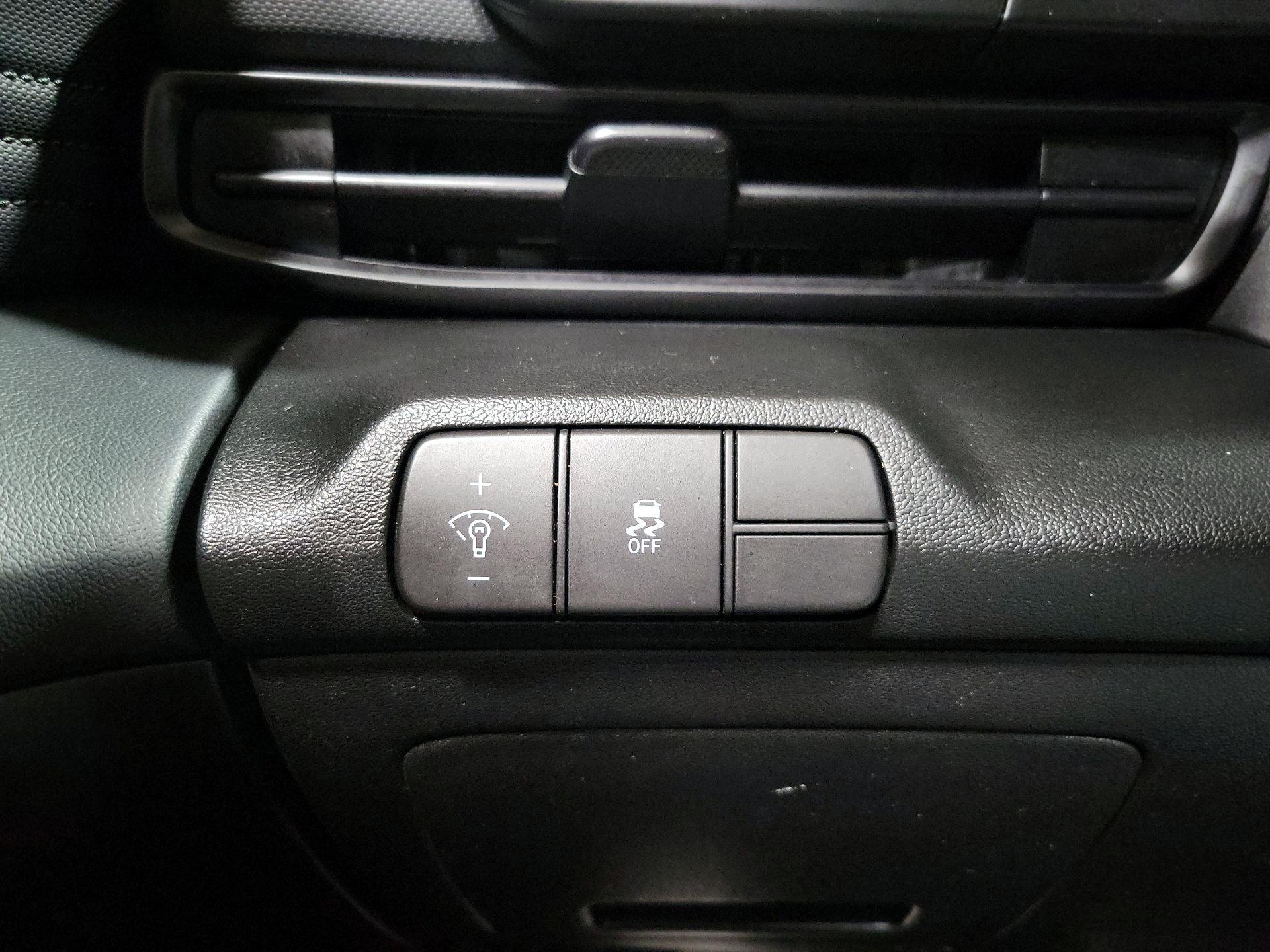 Thumbnail: 2025 Hyundai Elantra - 13