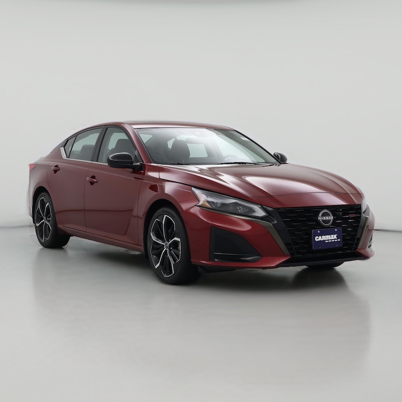 2023 Nissan Altima SR