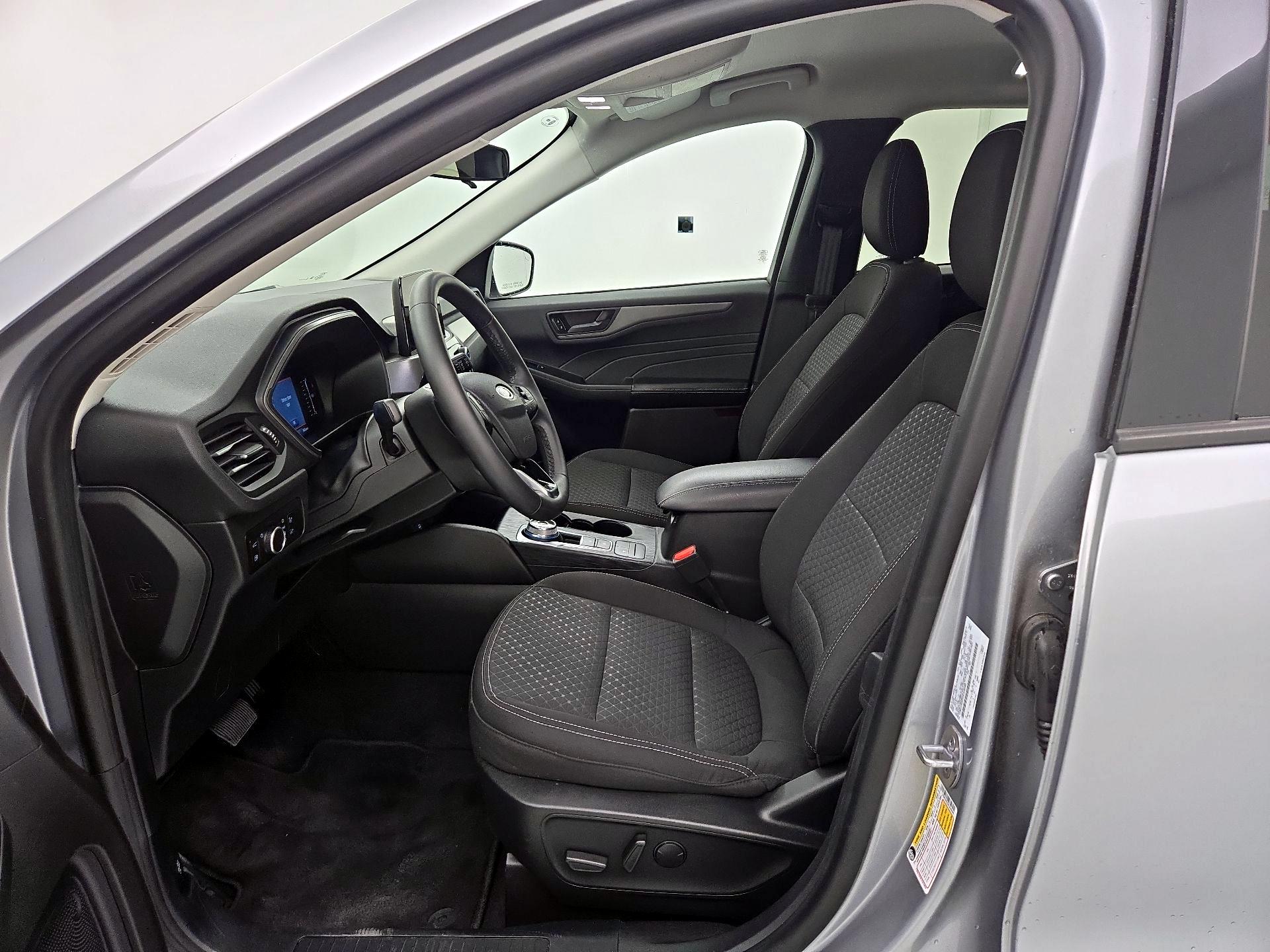 Thumbnail: 2023 Ford Escape - 11