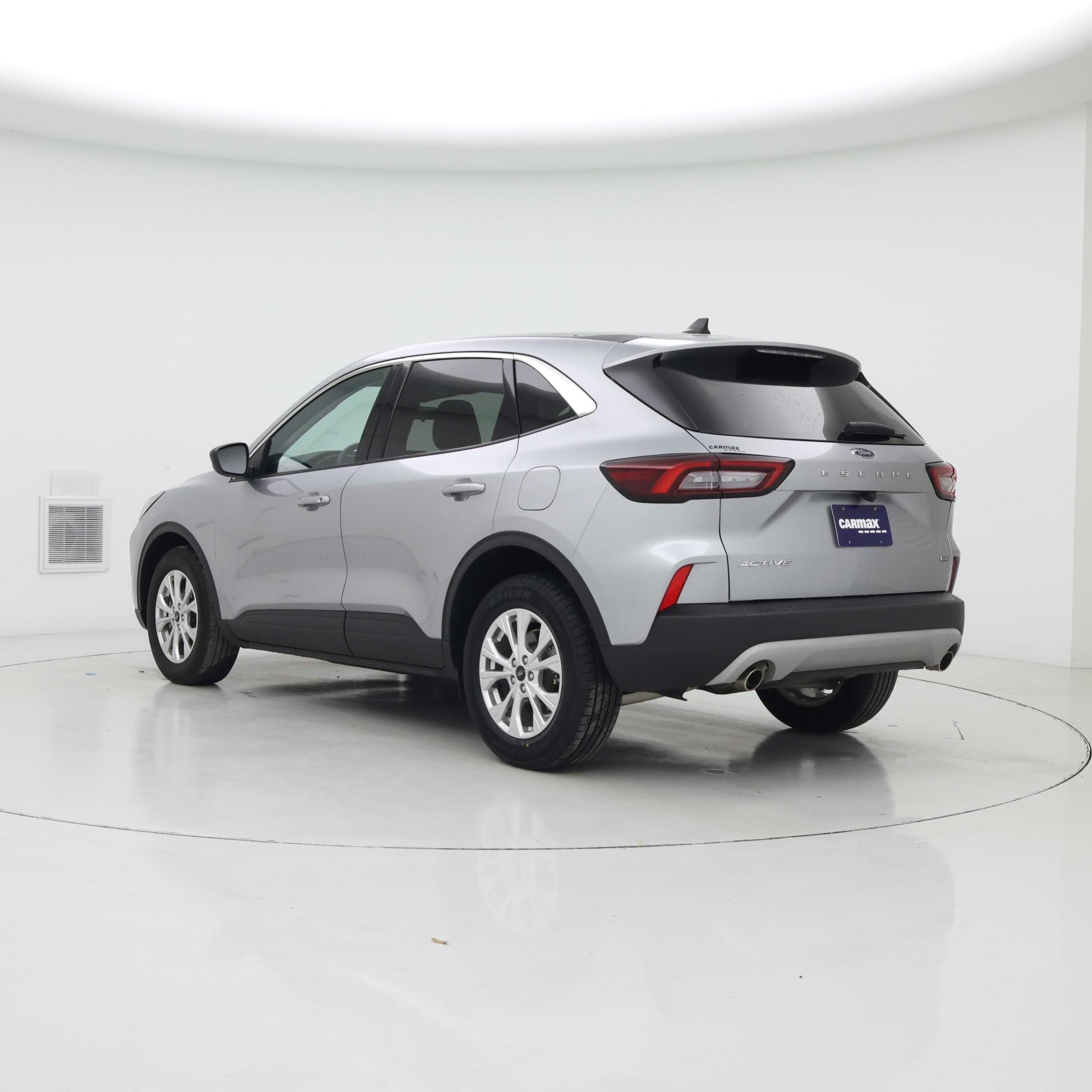 Thumbnail: 2023 Ford Escape - 2