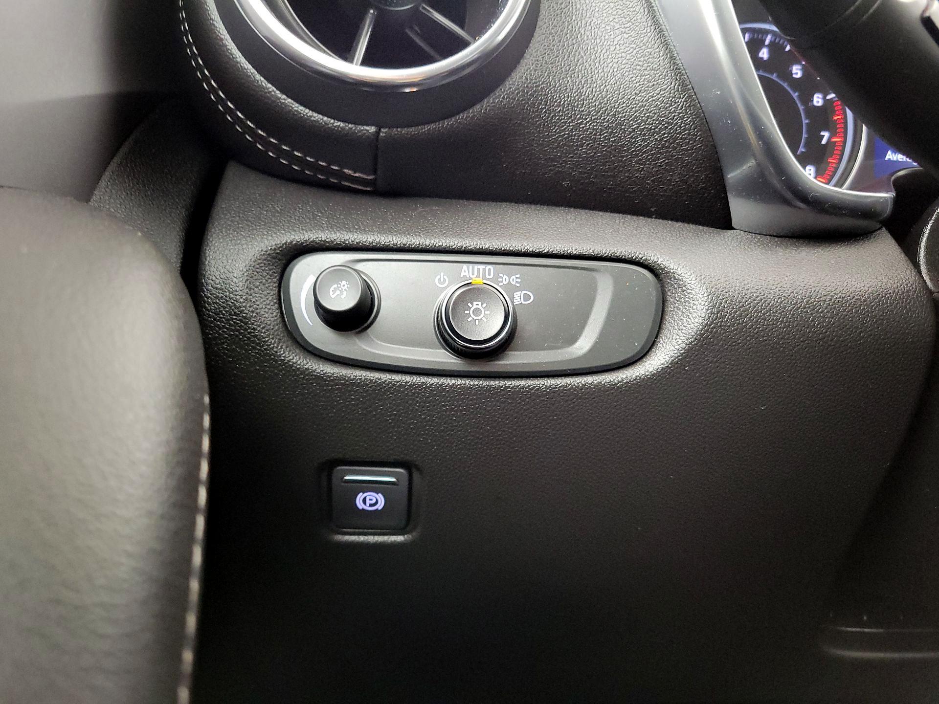 Thumbnail: 2023 Chevrolet Blazer - 13