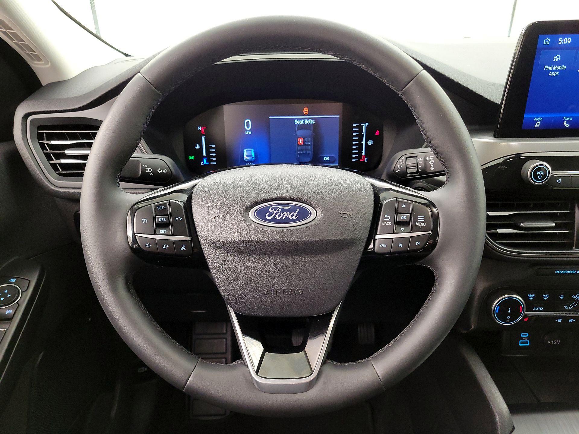 Thumbnail: 2023 Ford Escape - 10