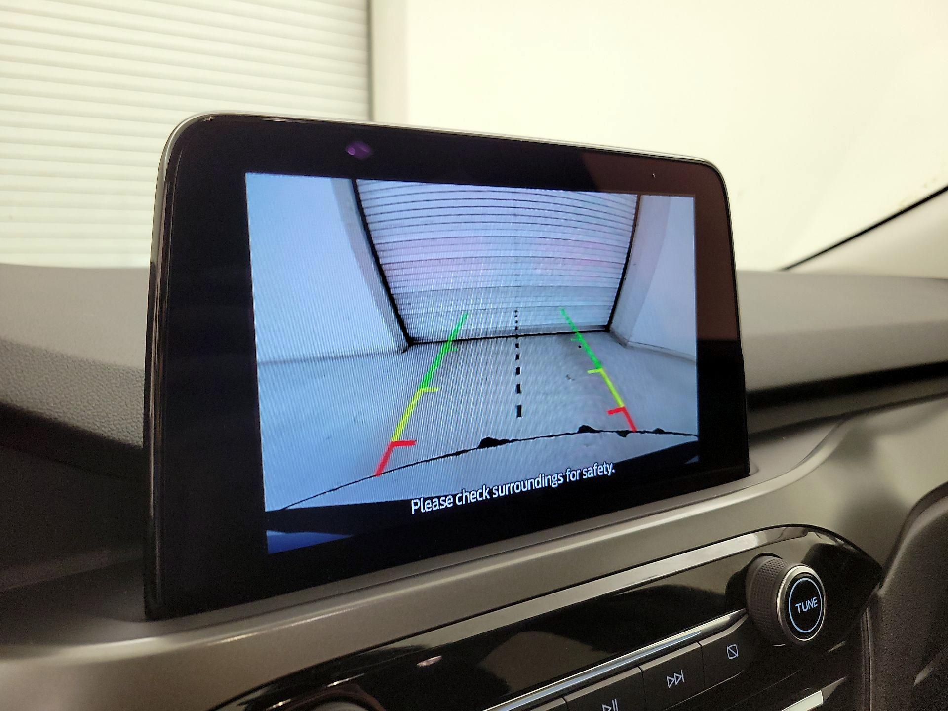 Thumbnail: 2023 Ford Escape - 14