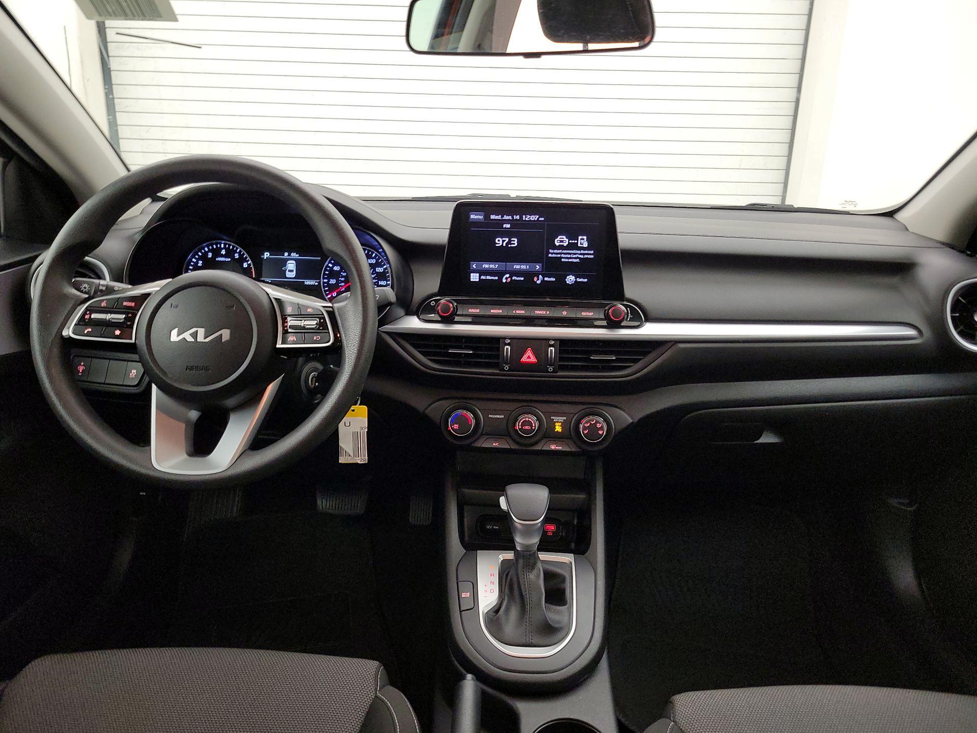 Thumbnail: 2024 Kia Forte - 9