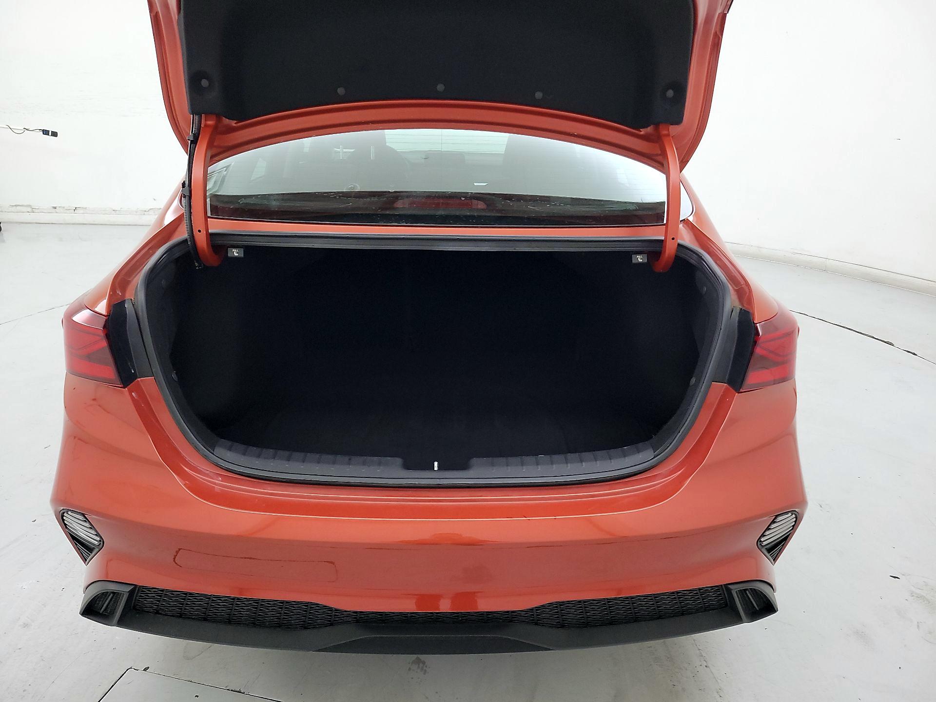 Thumbnail: 2024 Kia Forte - 20